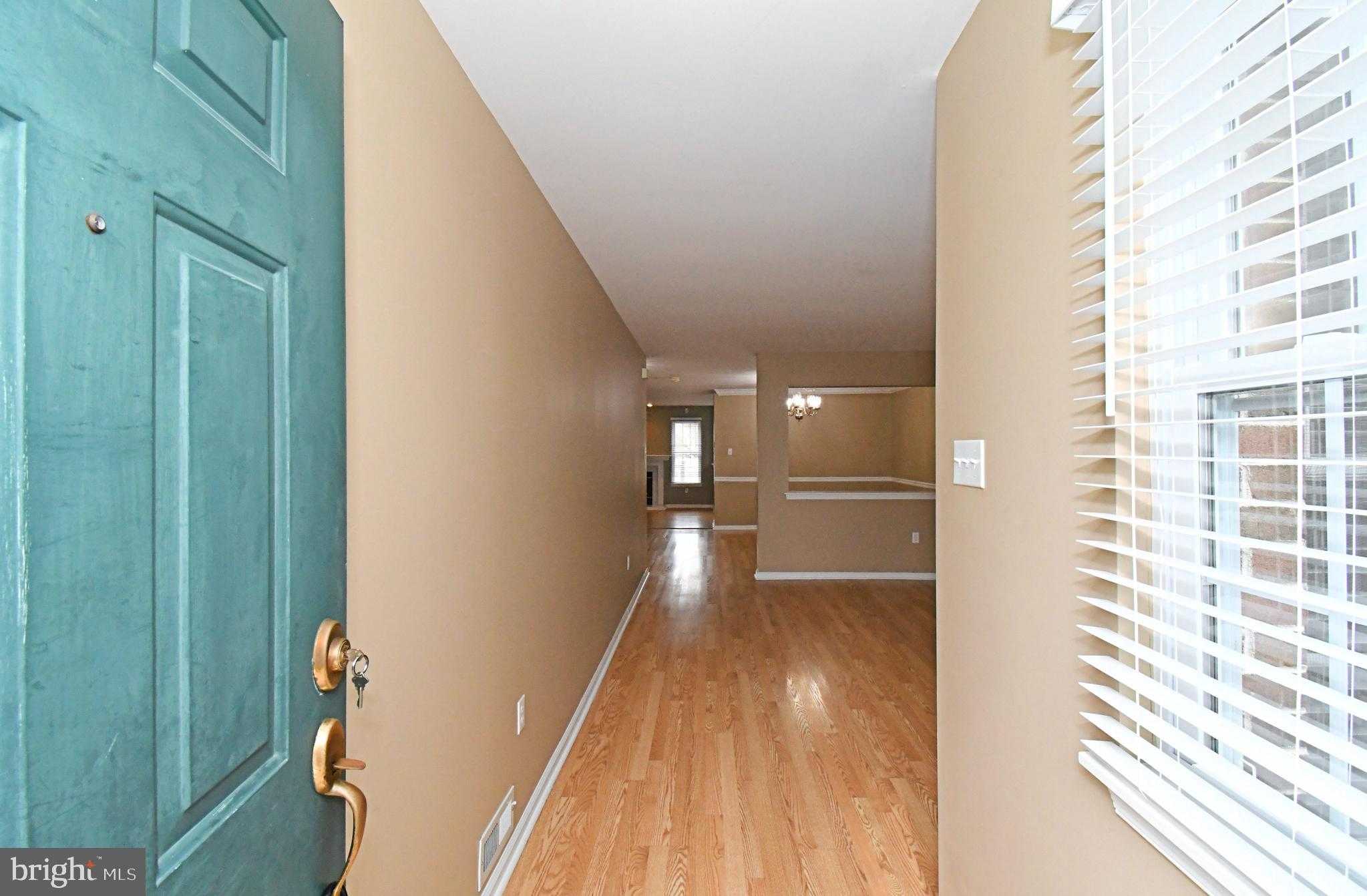 82 Honey Locust Ln photo 4