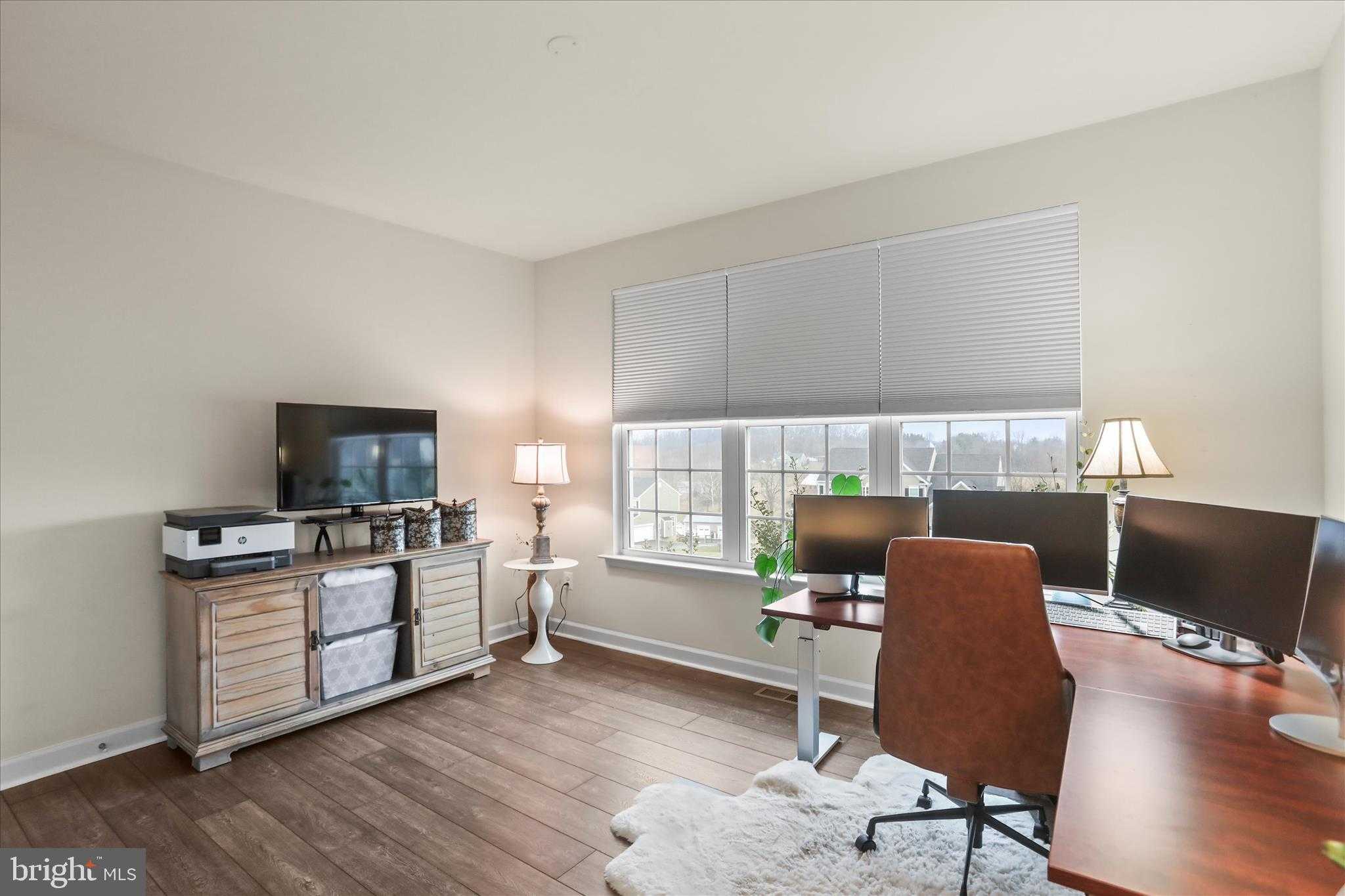 7275 Hattery Farm CT photo 20