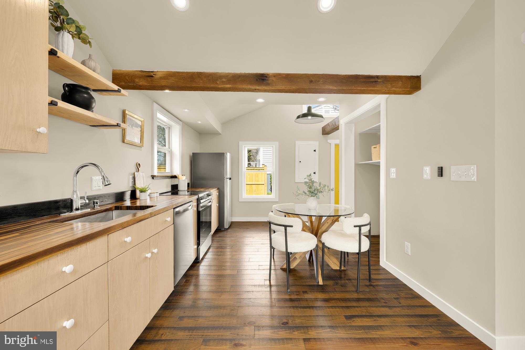 4802 51st Pl photo 12