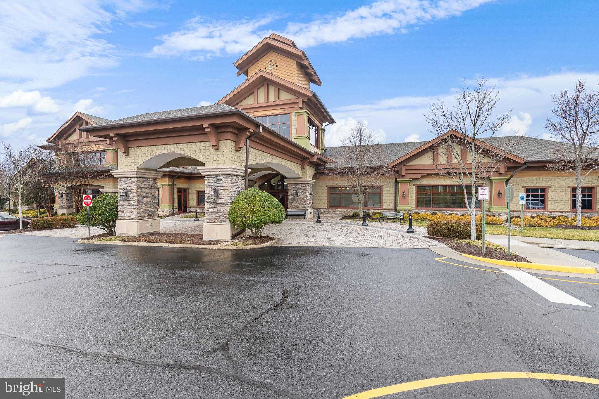 147 Long Point Dr photo 36