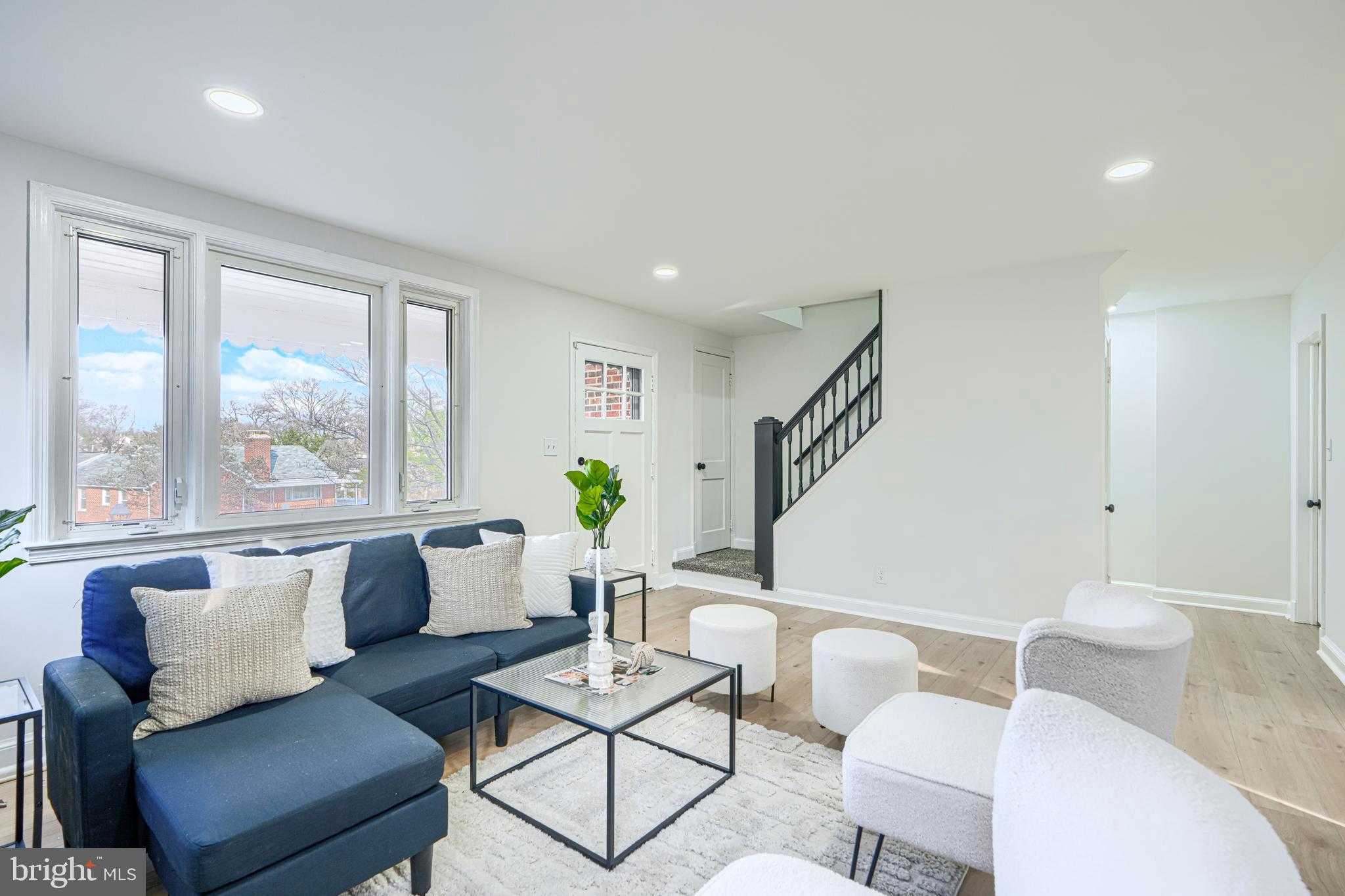 8702 Maravoss Ln photo 9