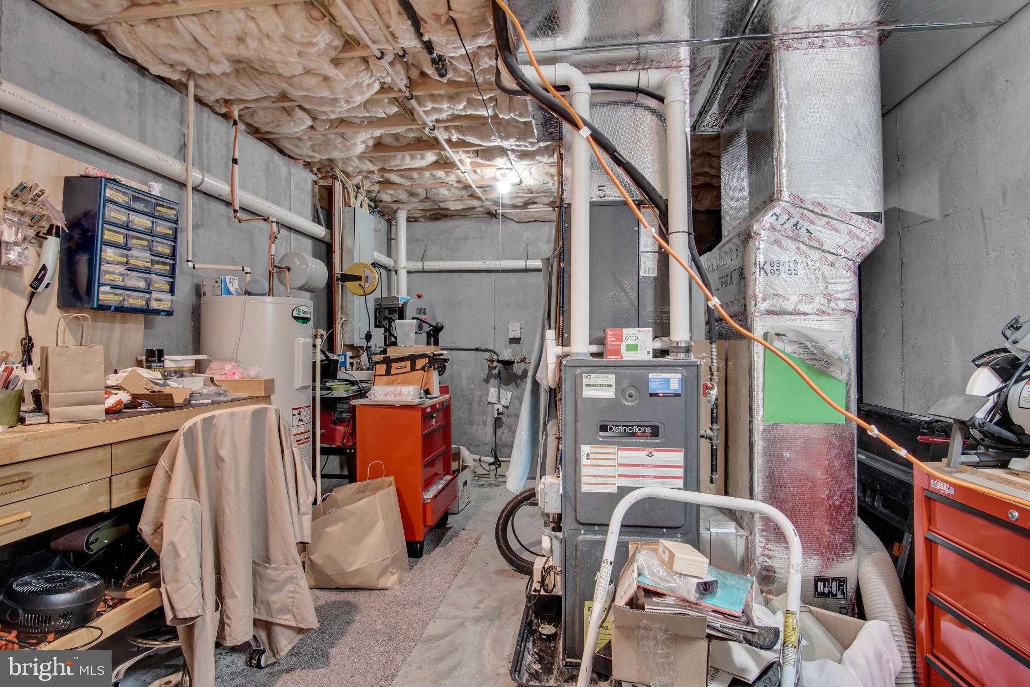 104 Crest Vw photo 34