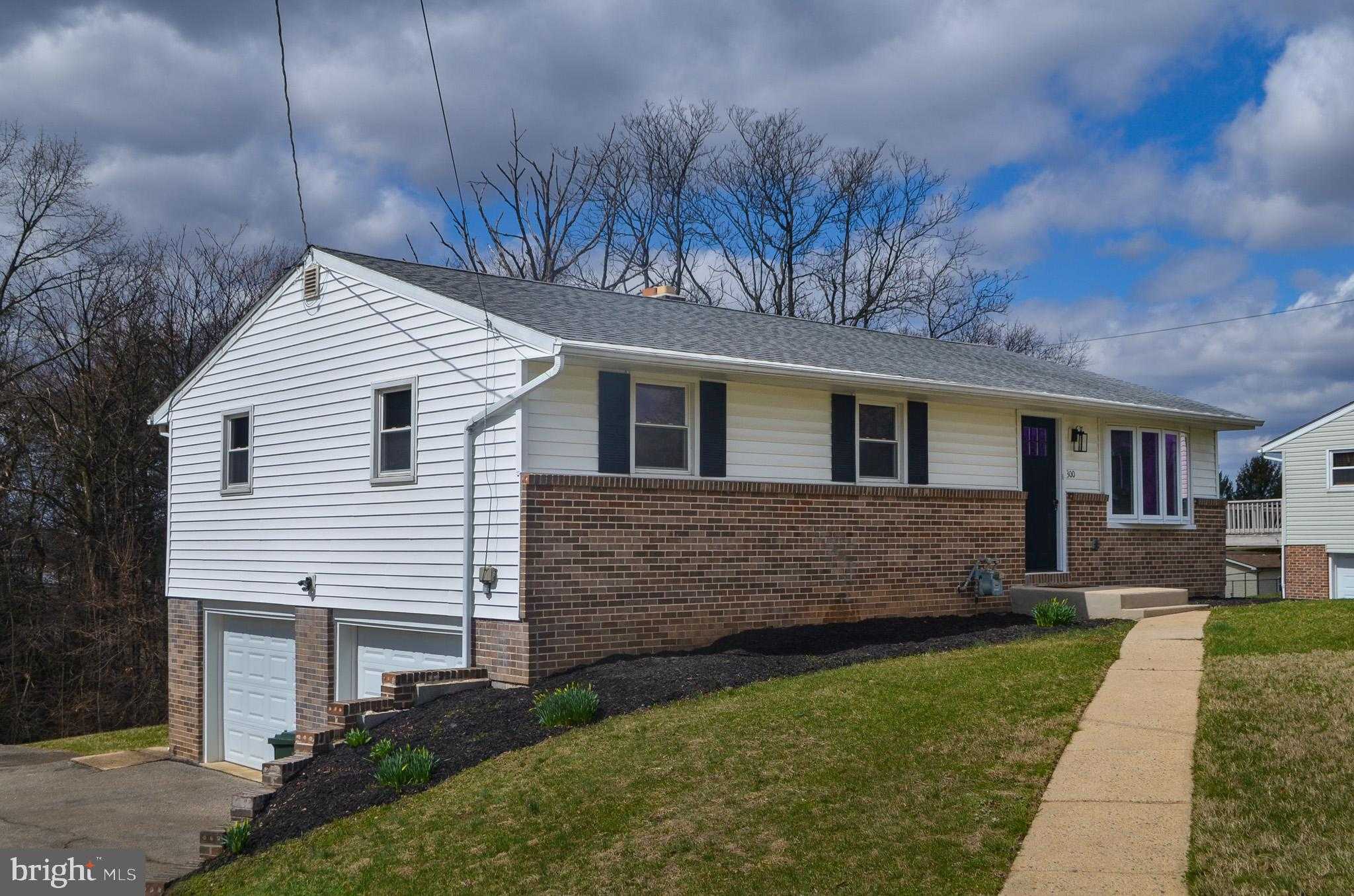 300 S Camp St photo 51