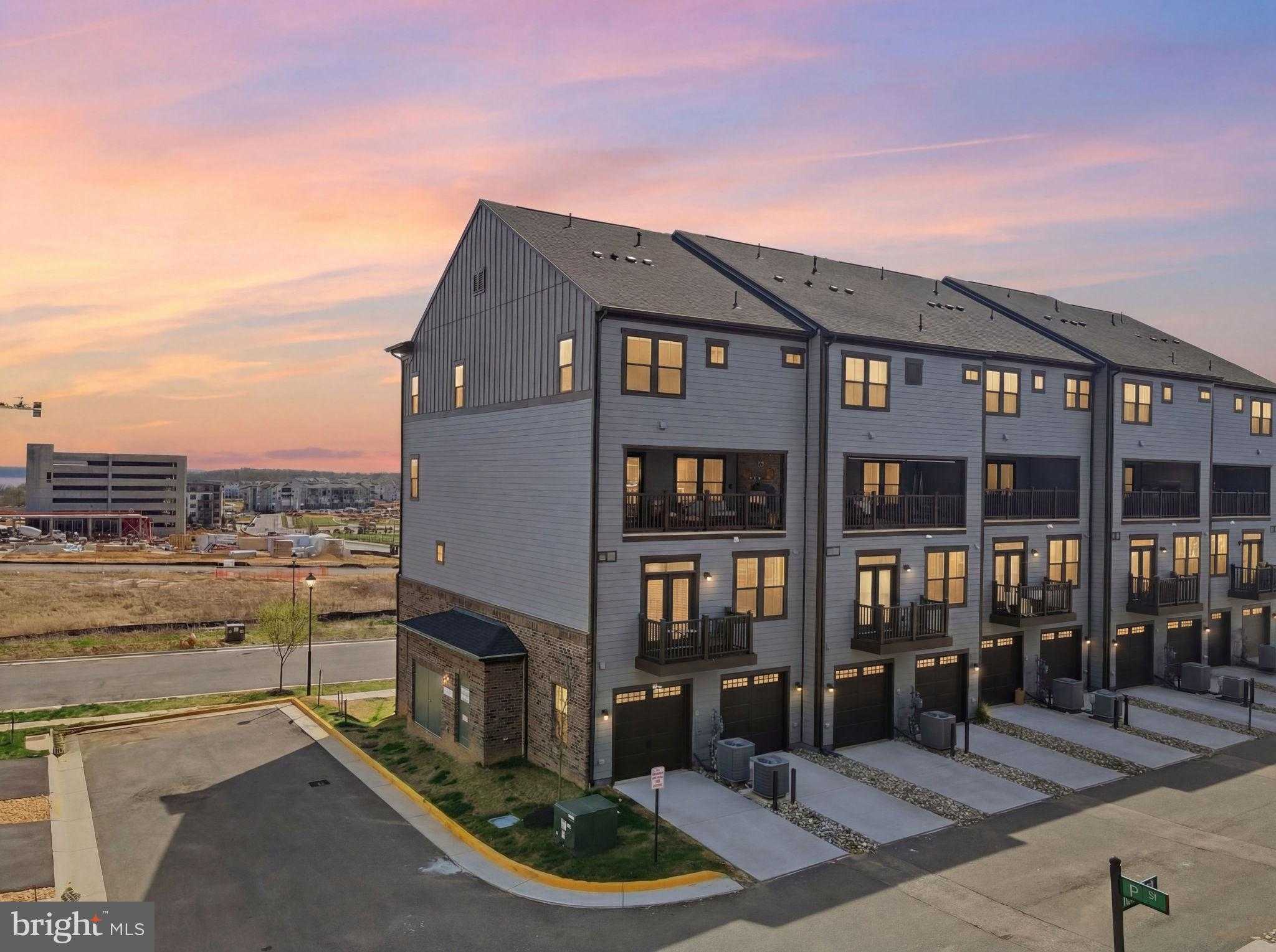 1612 Kirkman St photo 31