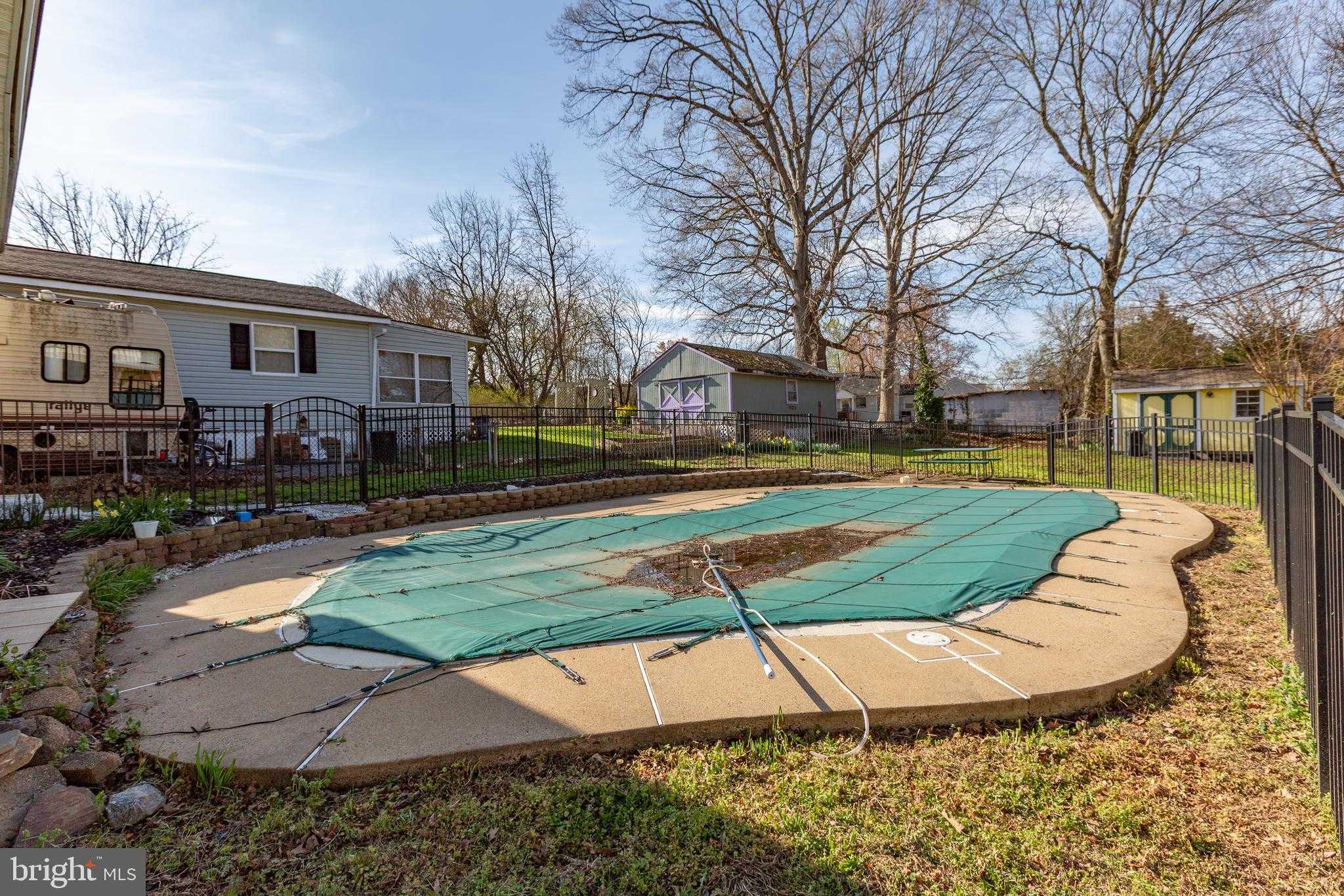 117 Hill St photo 44