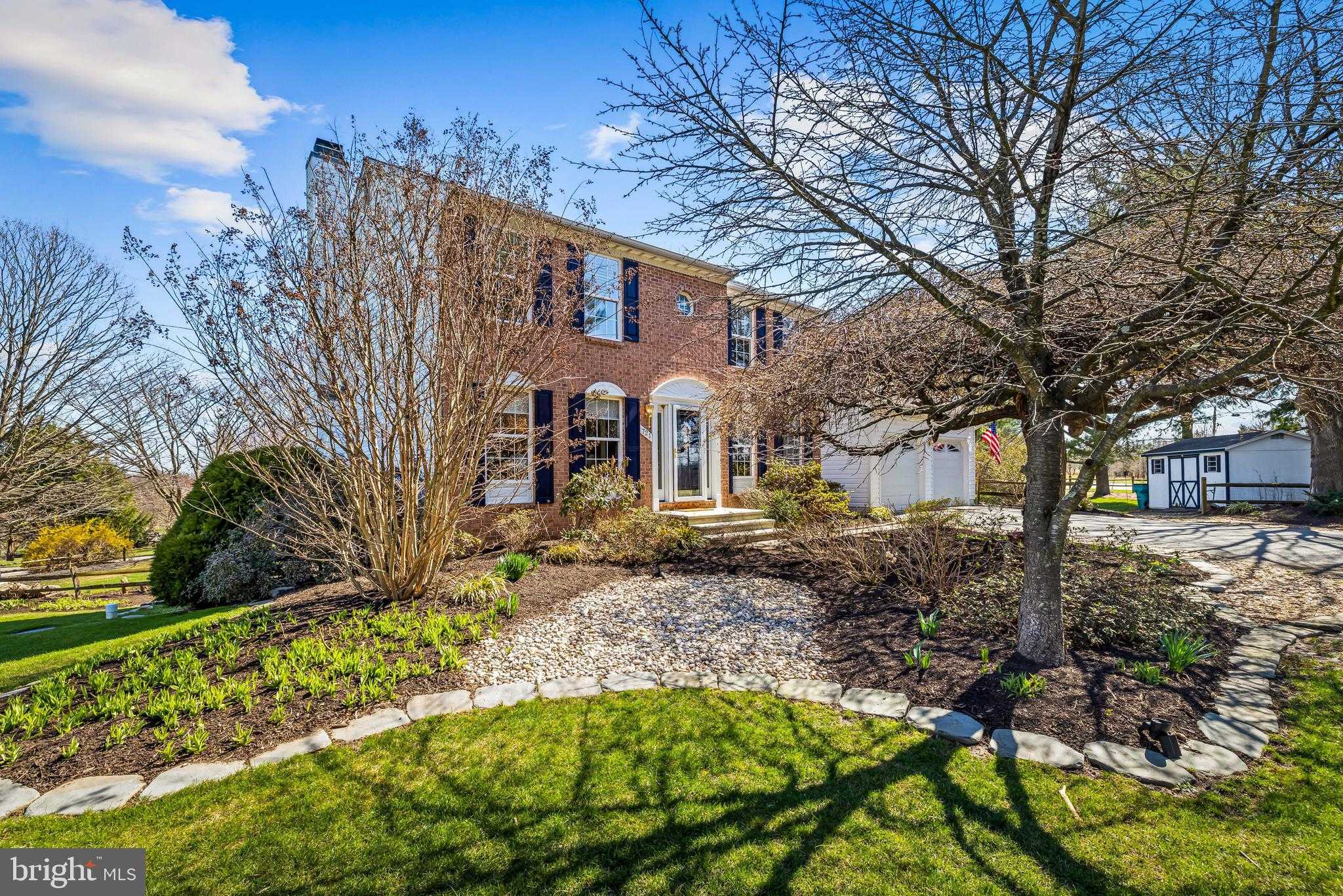 721 Changing Season Rd photo 2