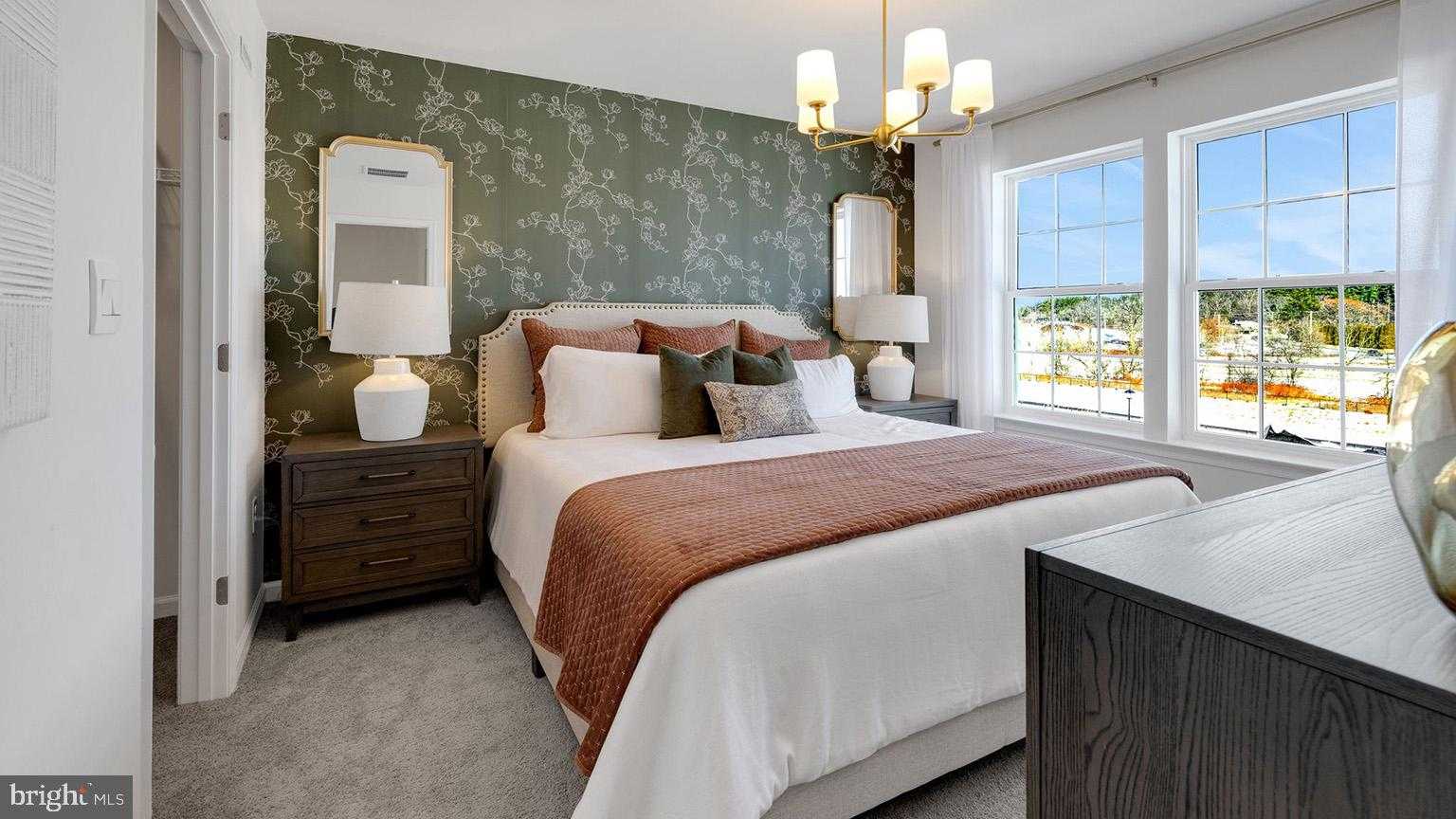 8214 Alexander Ct photo 19