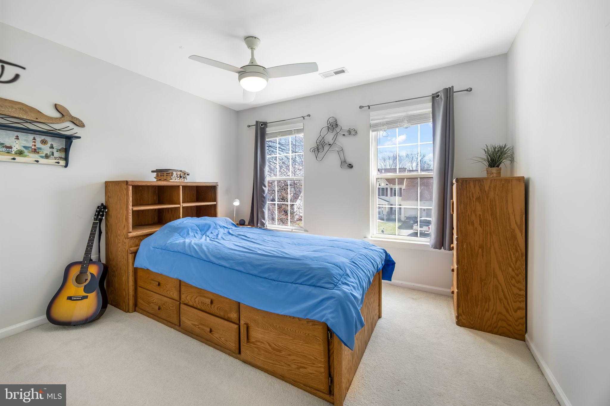 19 Francis CT photo 32