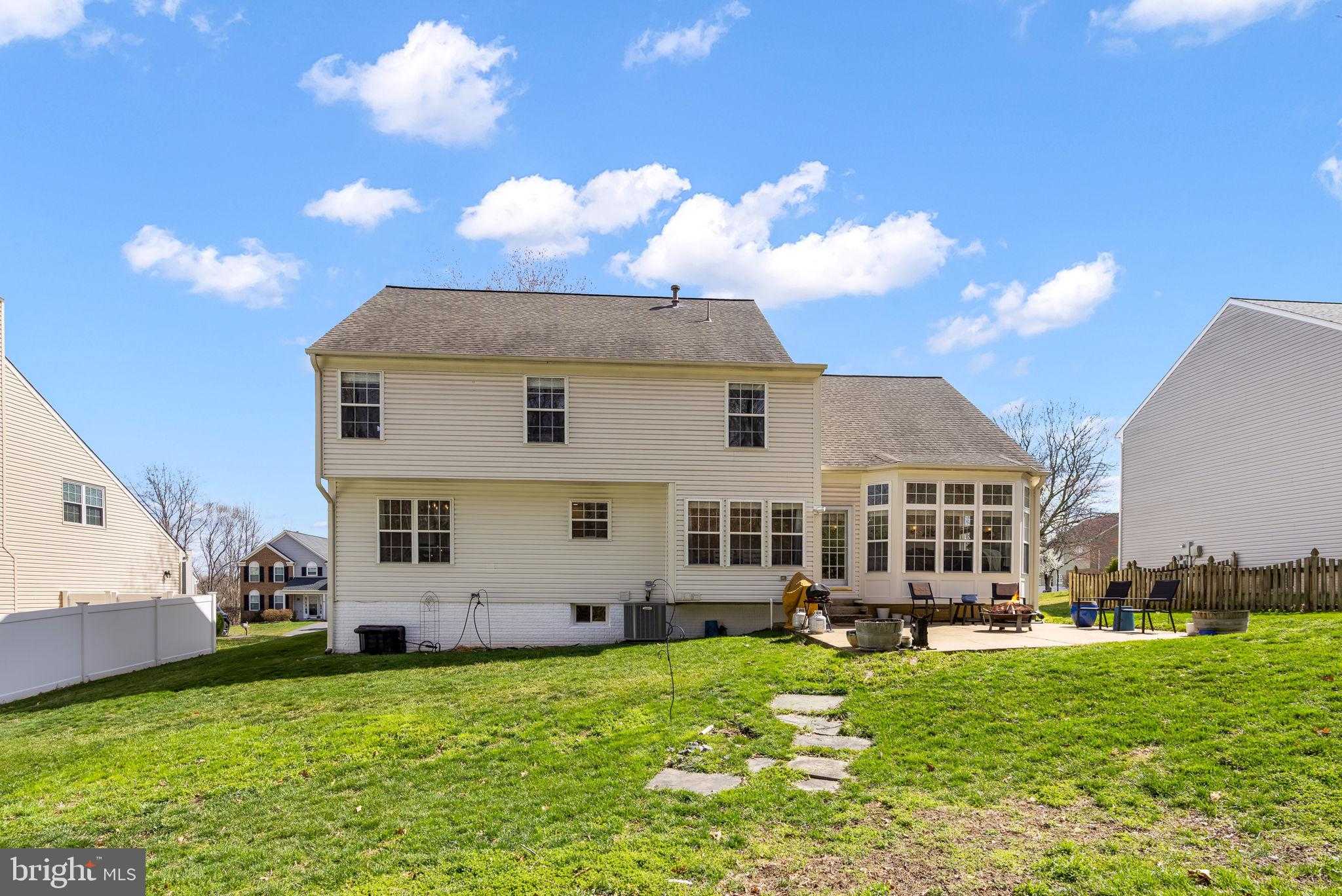 19 Francis CT photo 43