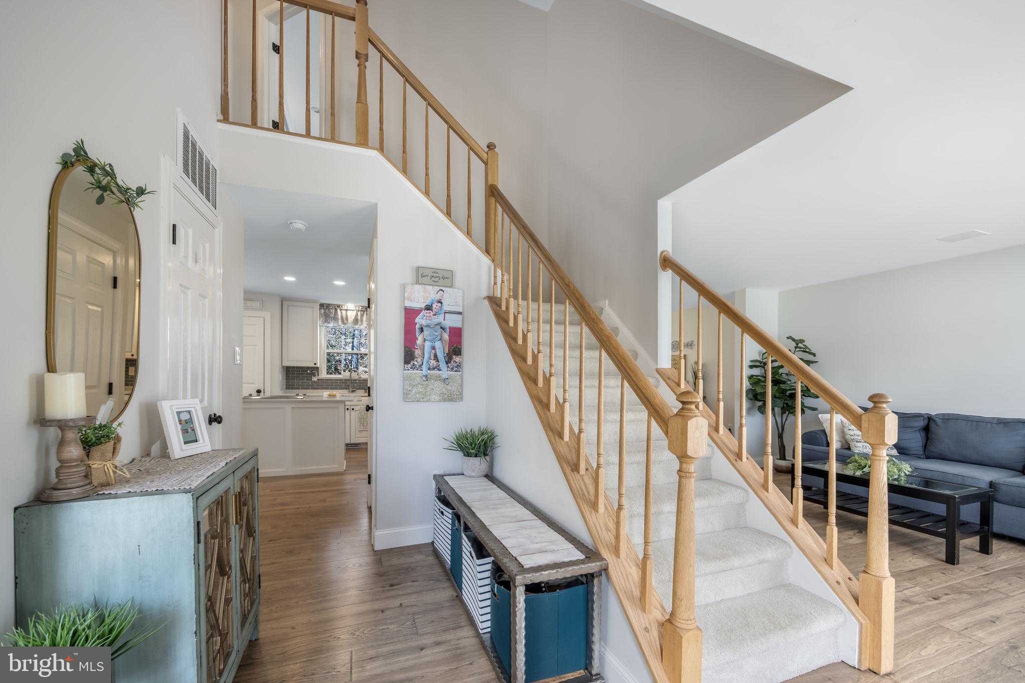 19 Francis CT photo 5