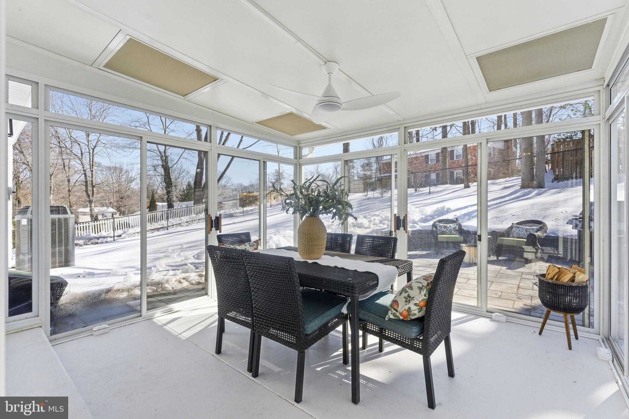 8615 Kerry Ln photo 45