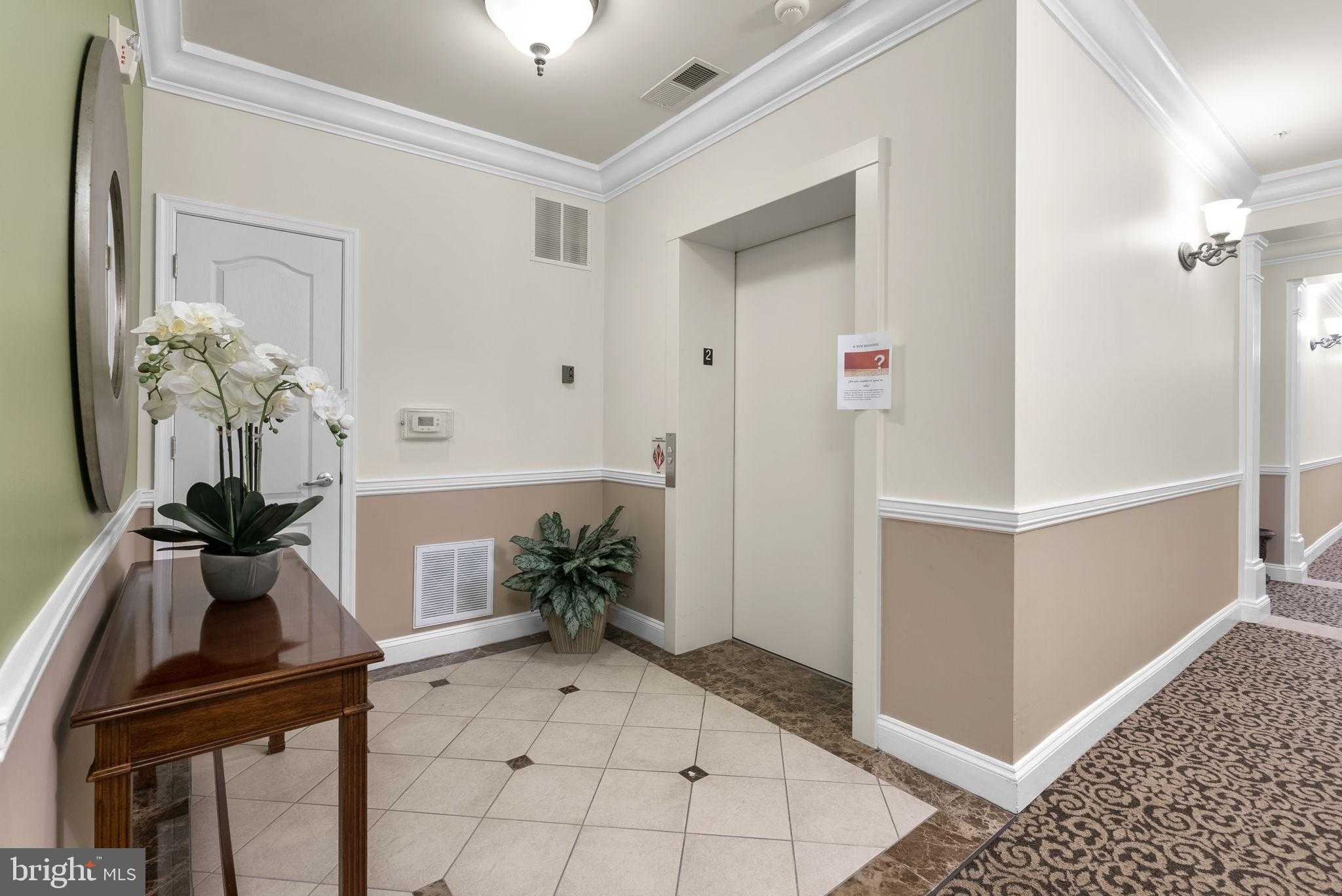 6155 Shadywood Rd Unit 204 photo 39