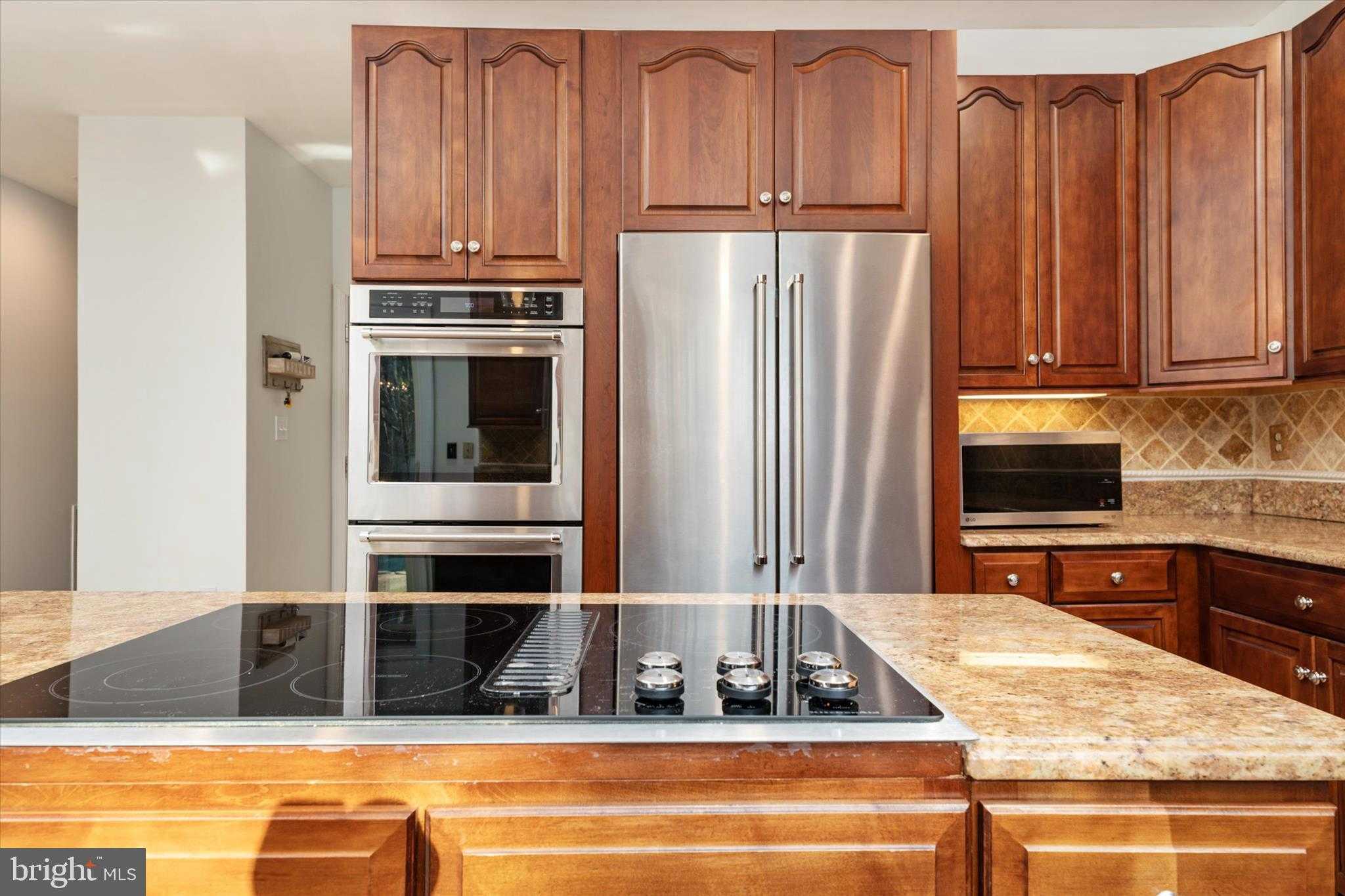 617 Plantation Blvd photo 31