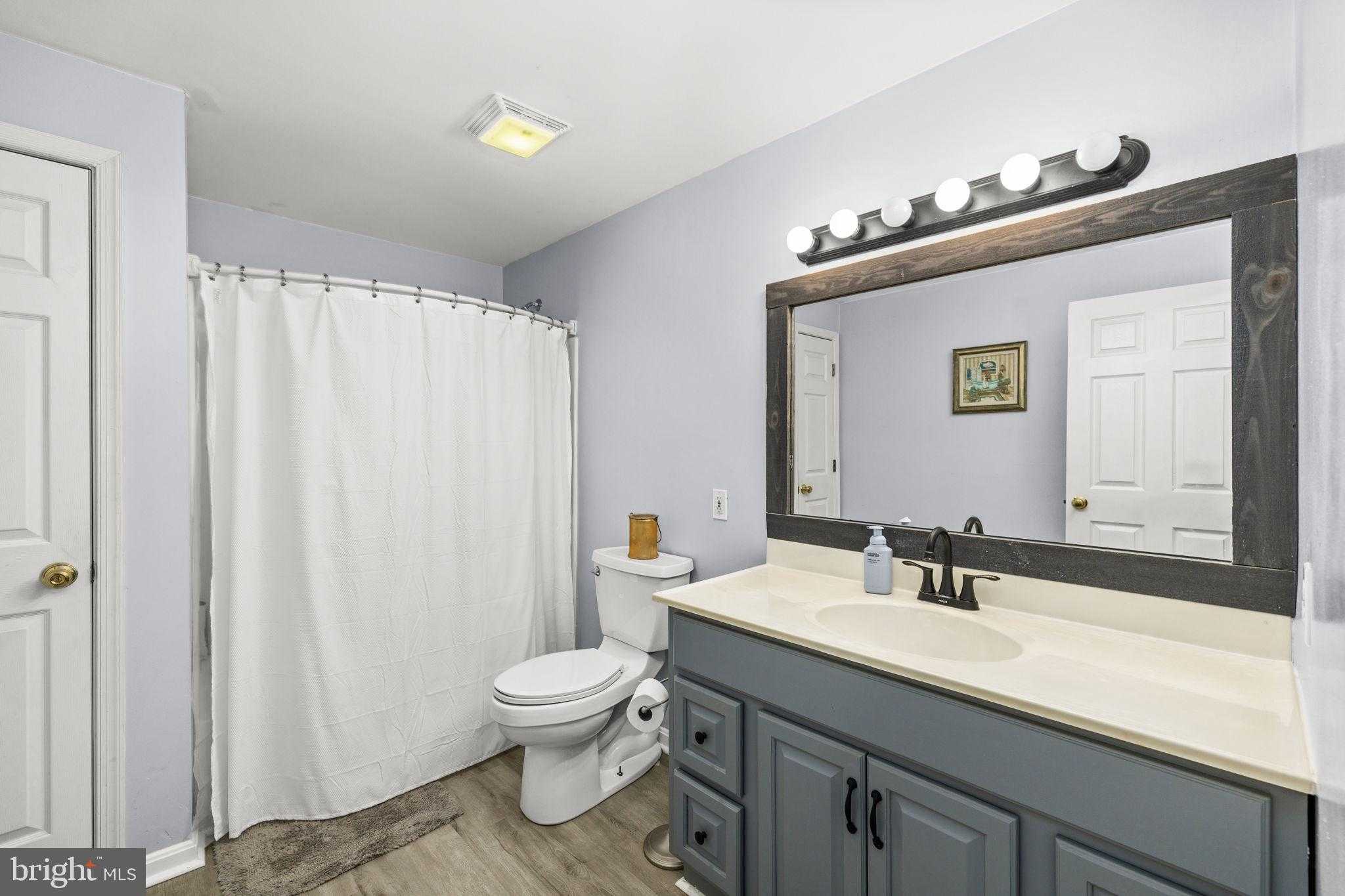 32 Norfolk St photo 30