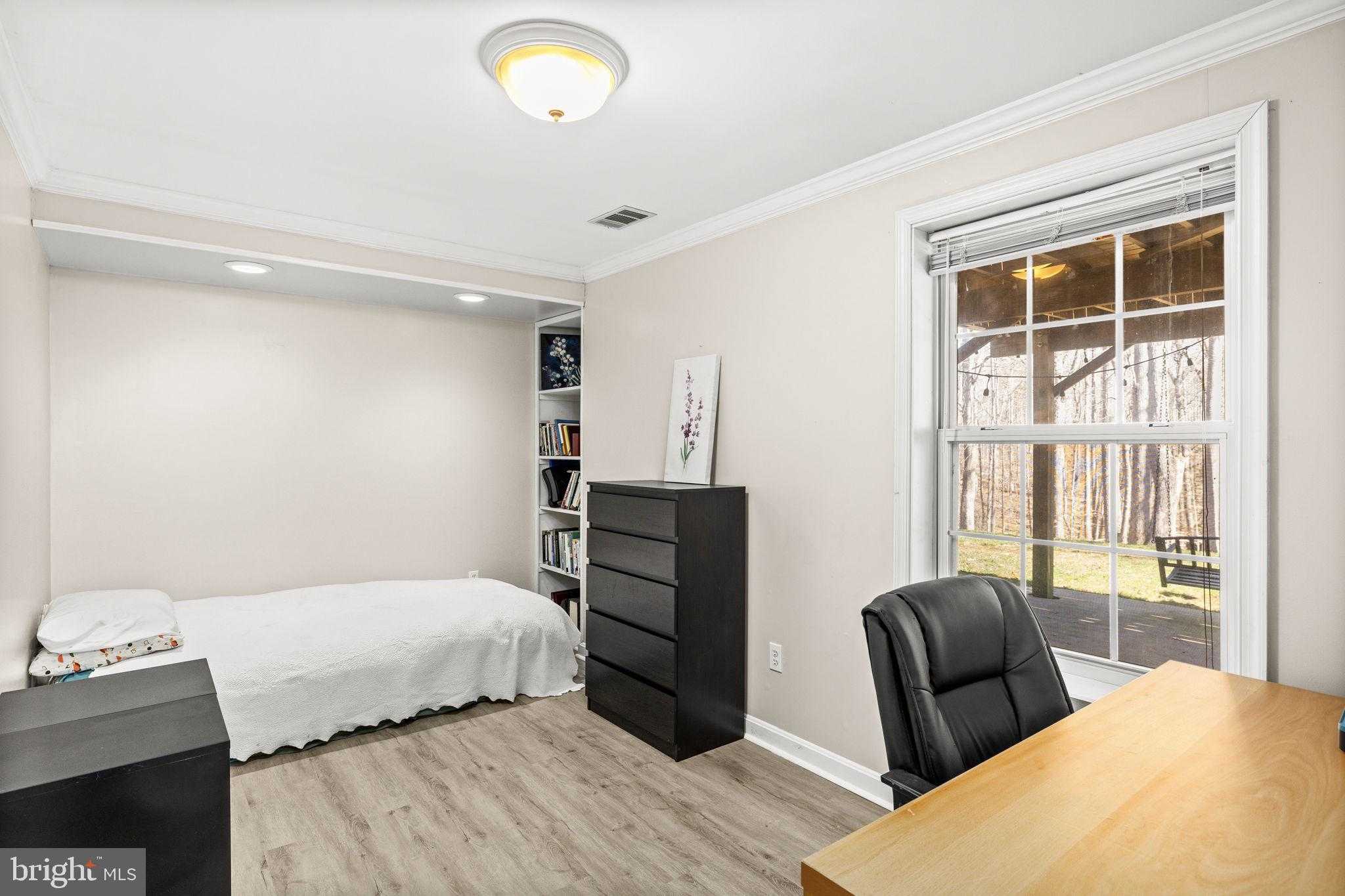 32 Norfolk St photo 34