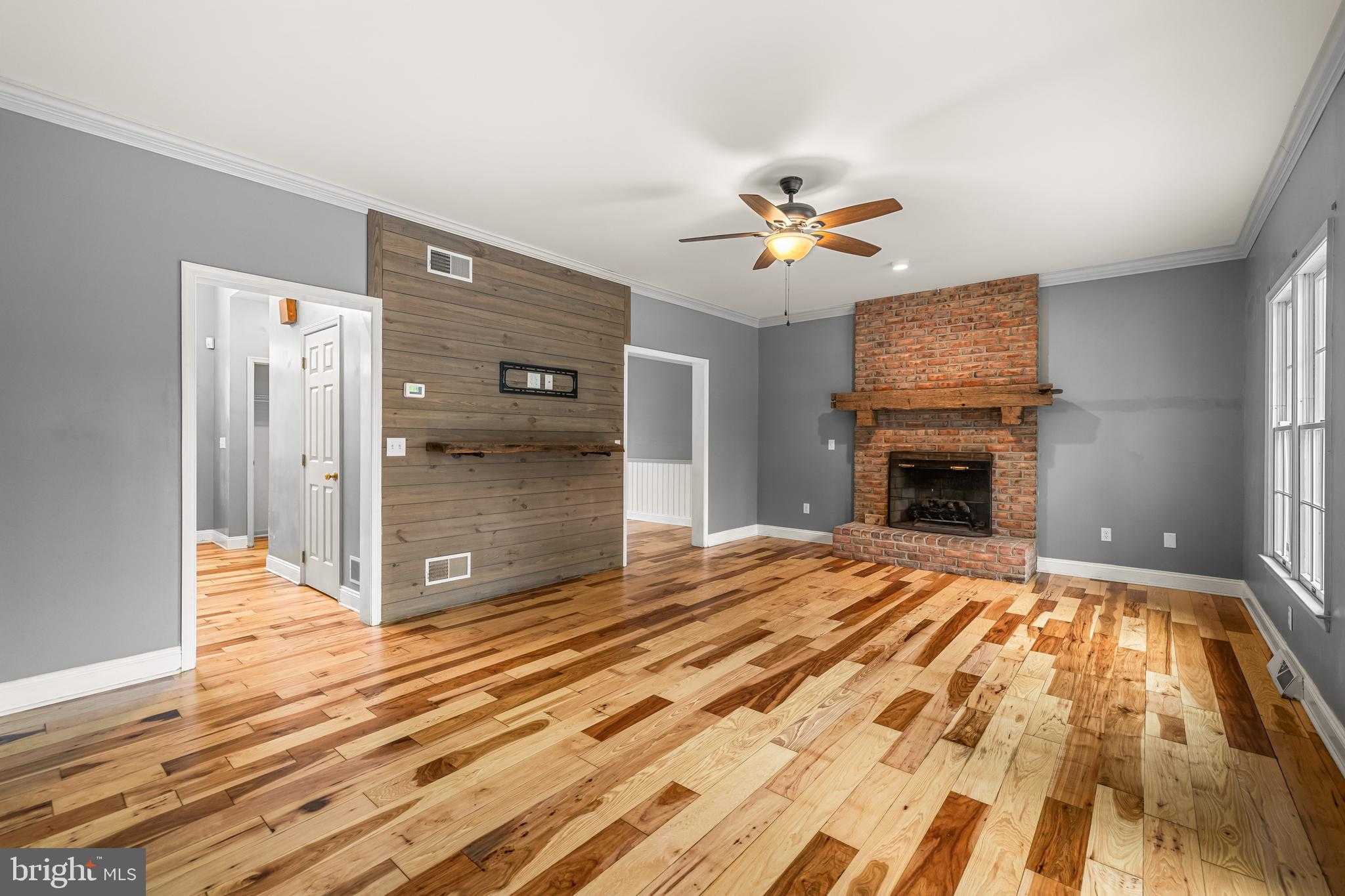 360 Dew Drop Rd photo 8