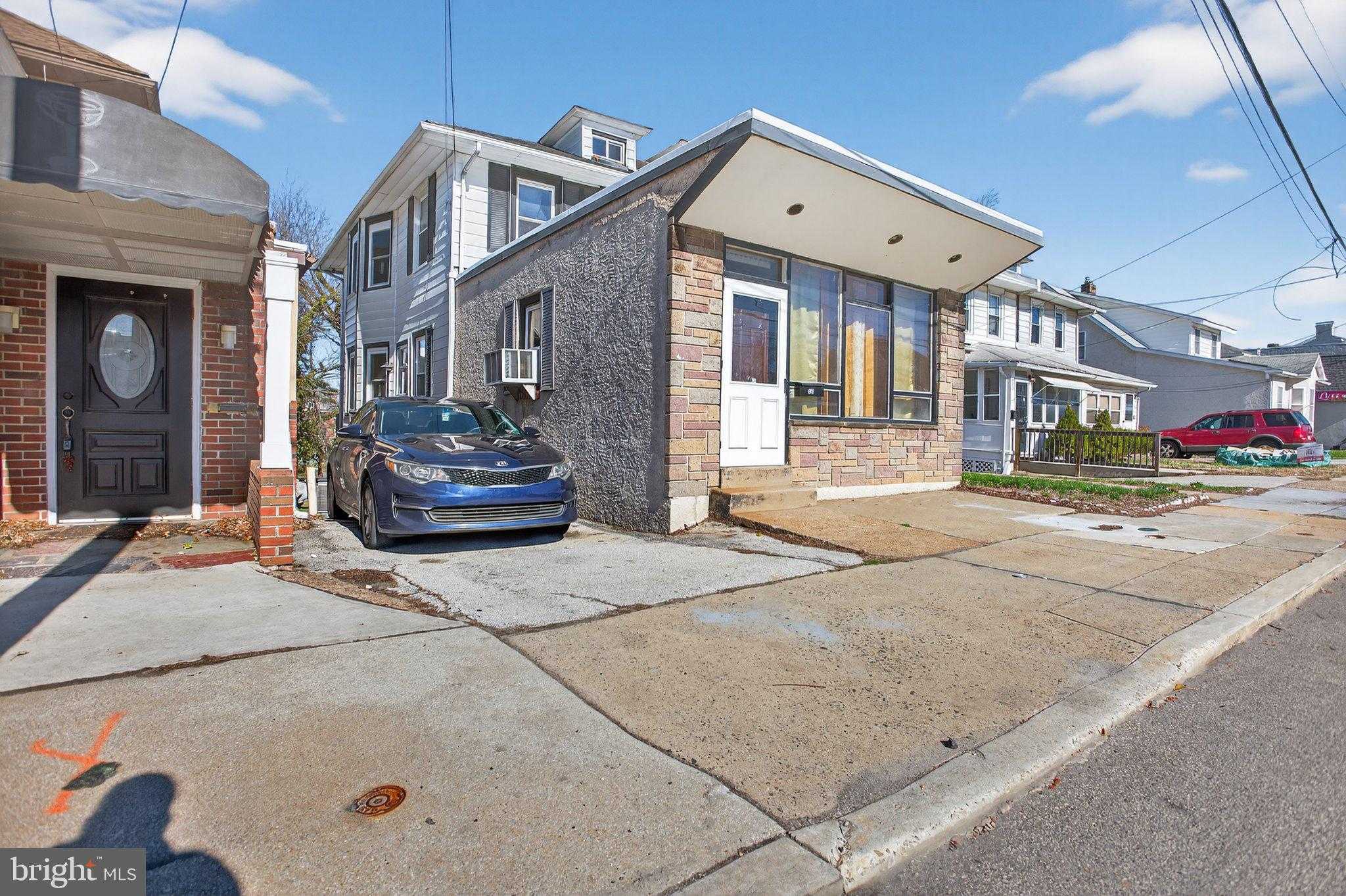 637 Chester Pike photo 25