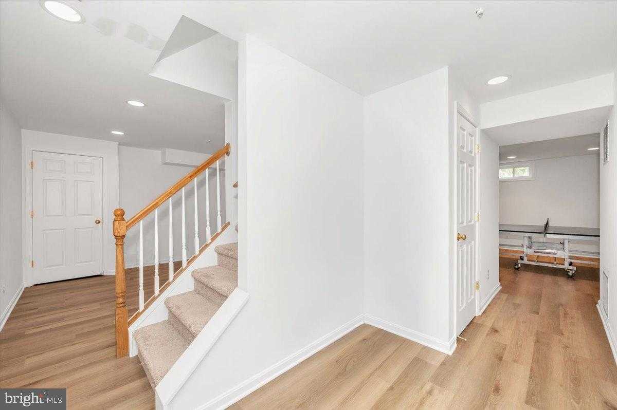 17900 Hickman St photo 46