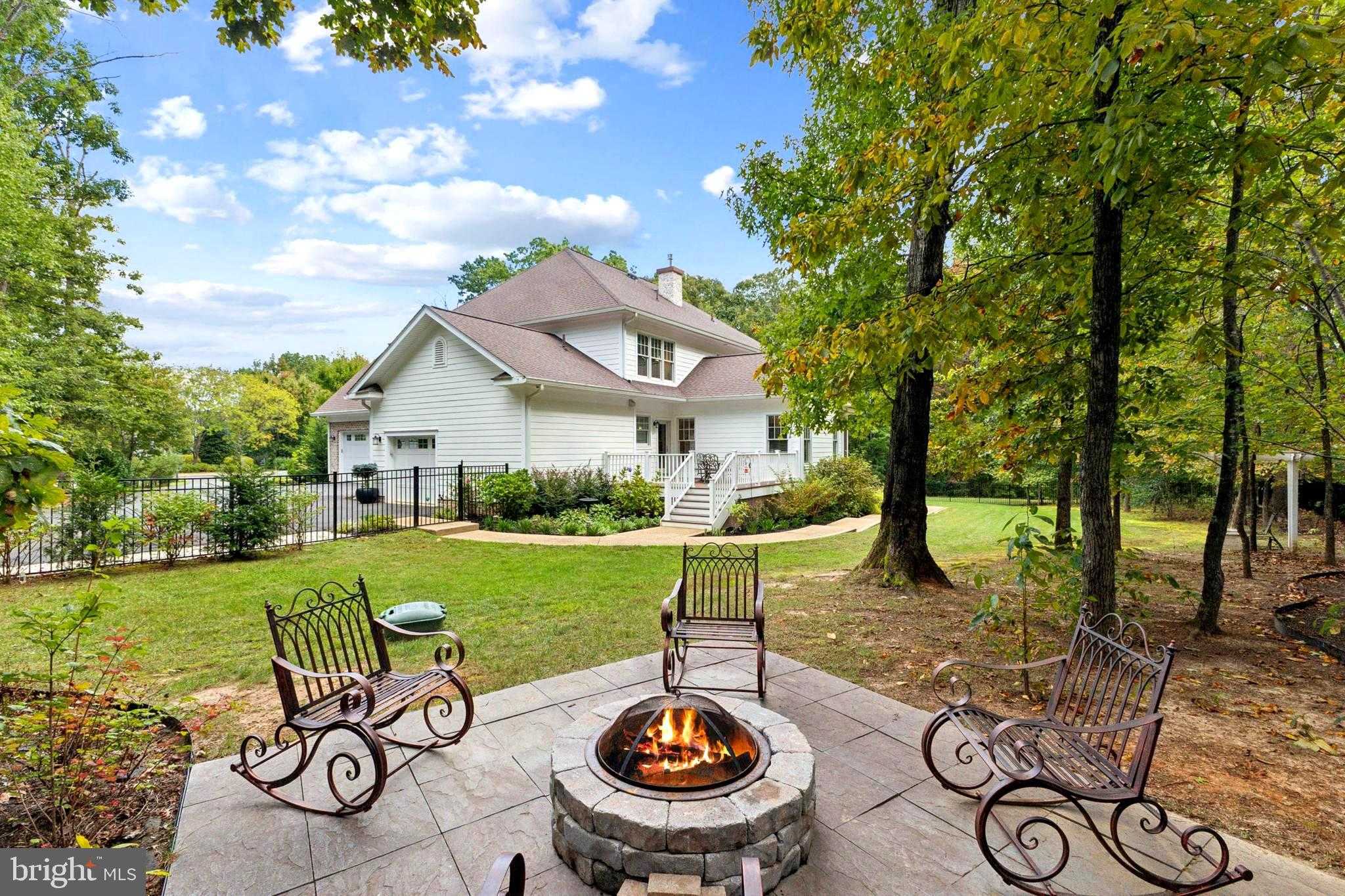 11201 KNOLLS END photo 99