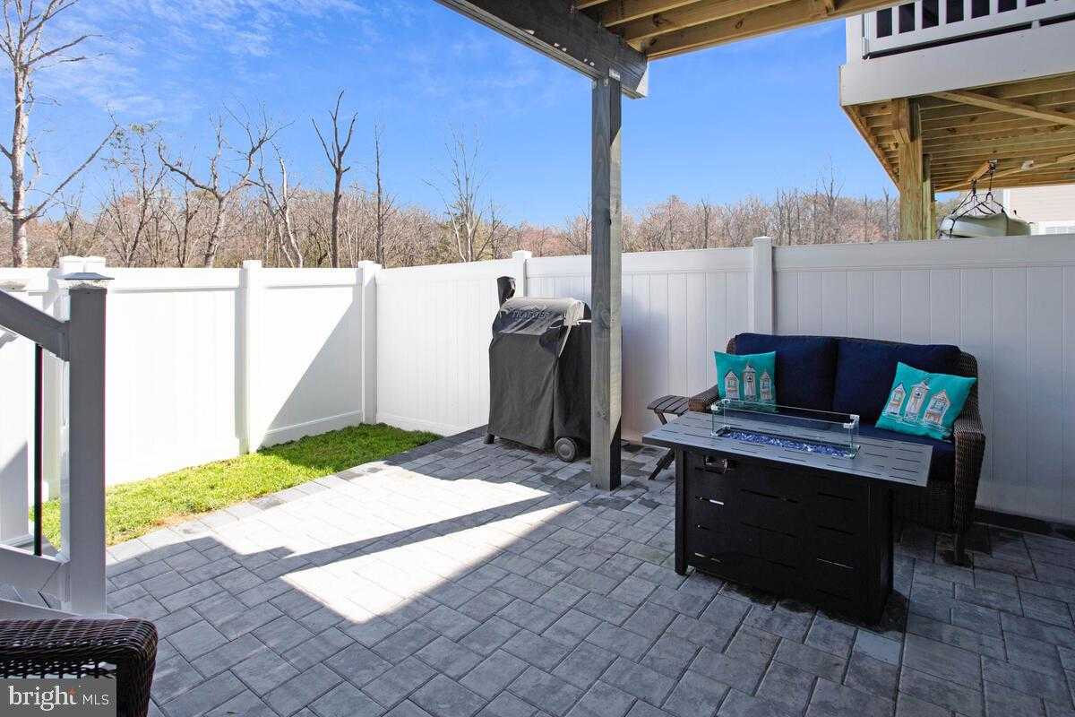 45419 Concord Way photo 38