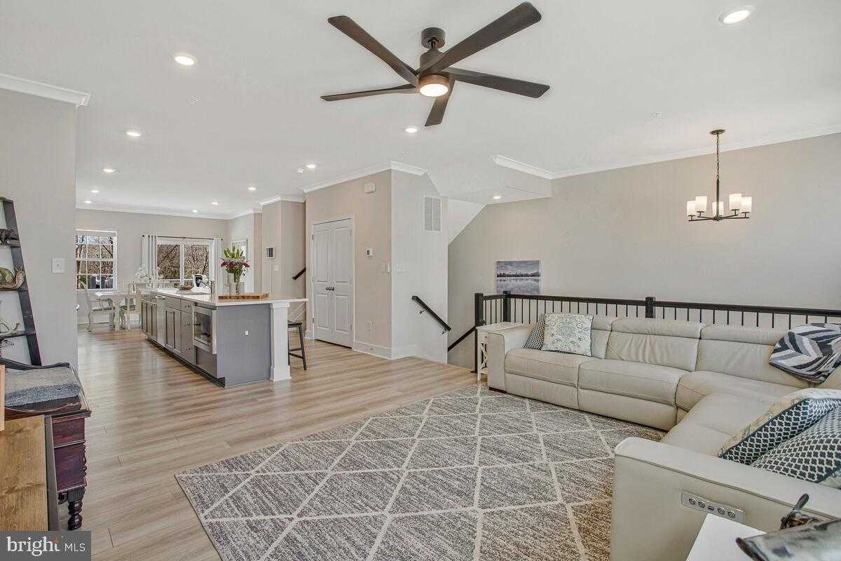 45419 Concord Way photo 4