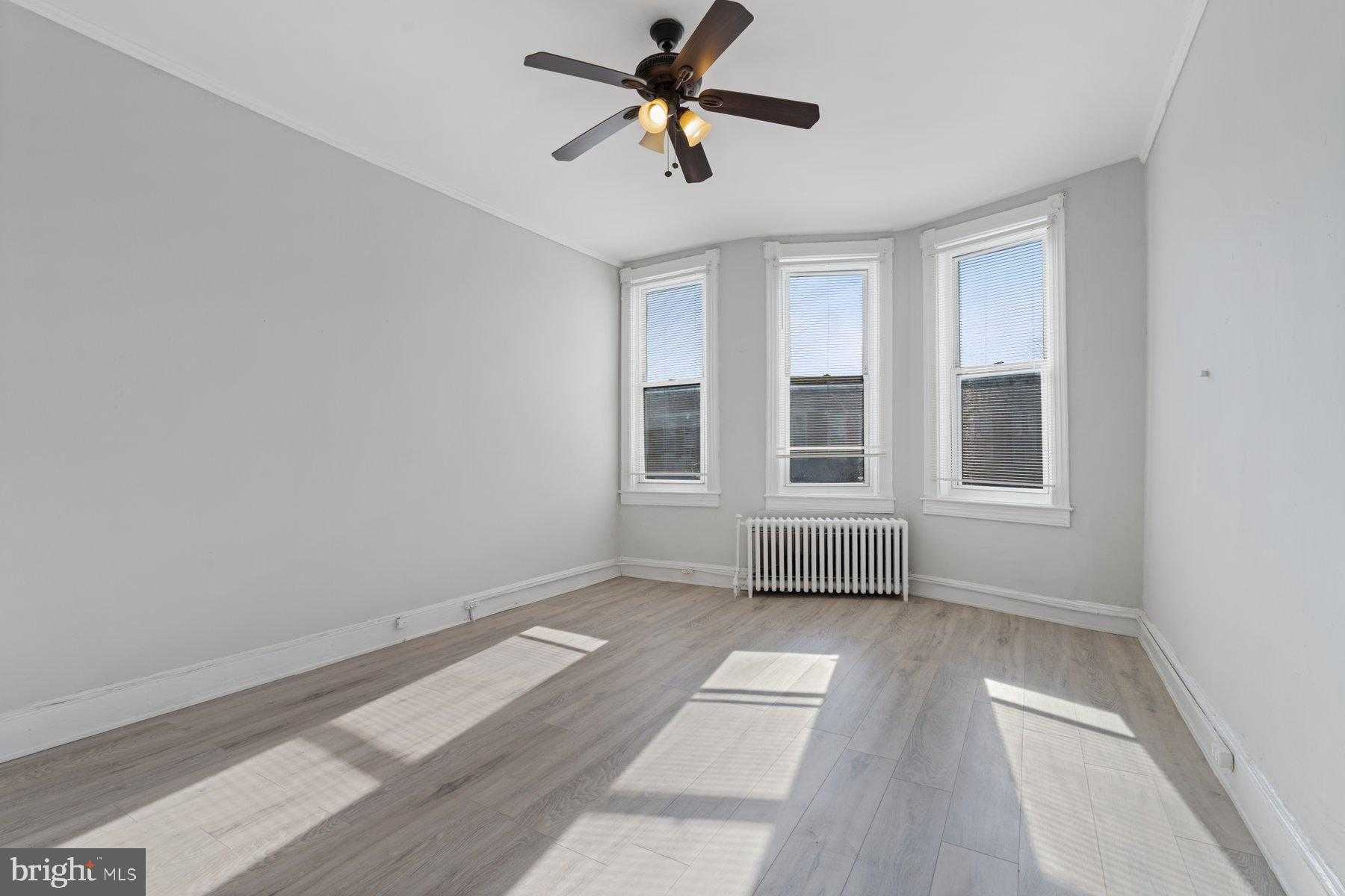 1934 W LAFAYETTE AVENUE photo 12