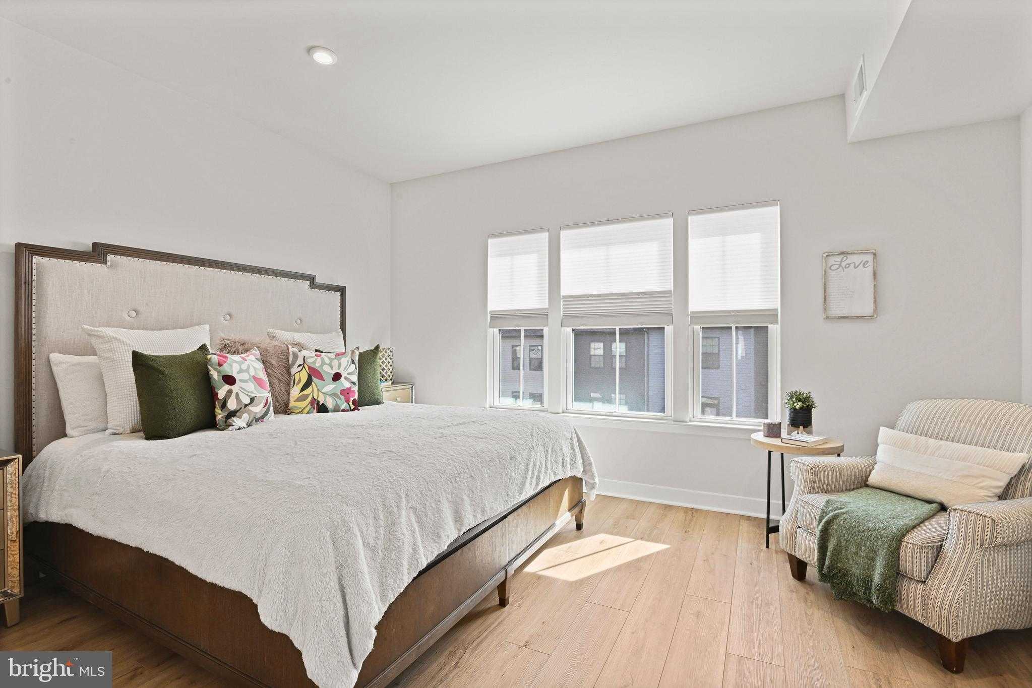 14008 Airfoil Rd photo 23