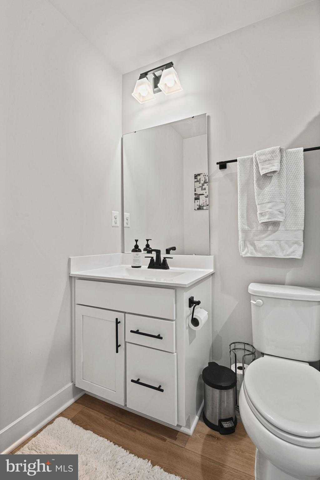 14008 Airfoil Rd photo 34