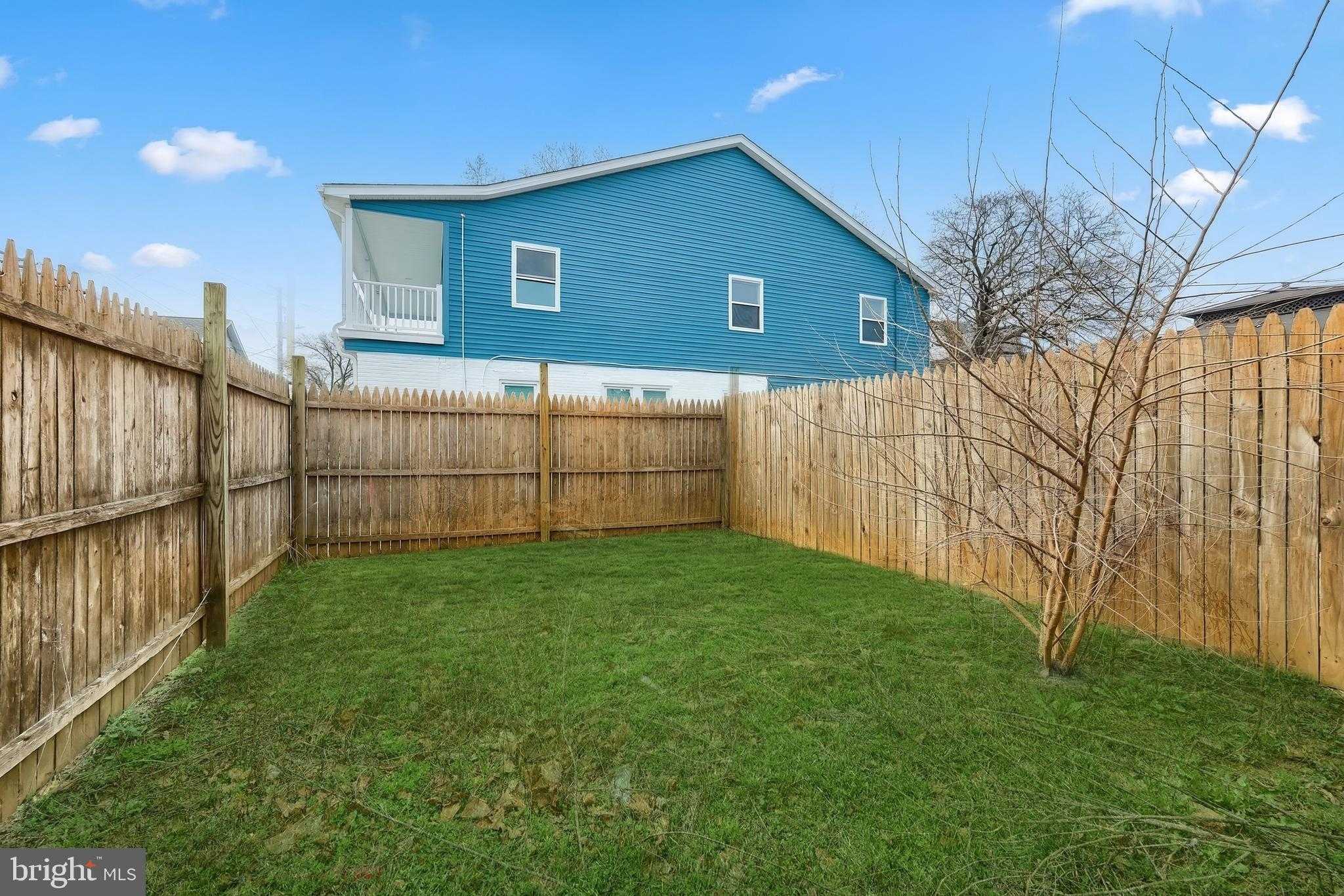 428 Reno Ave photo 5