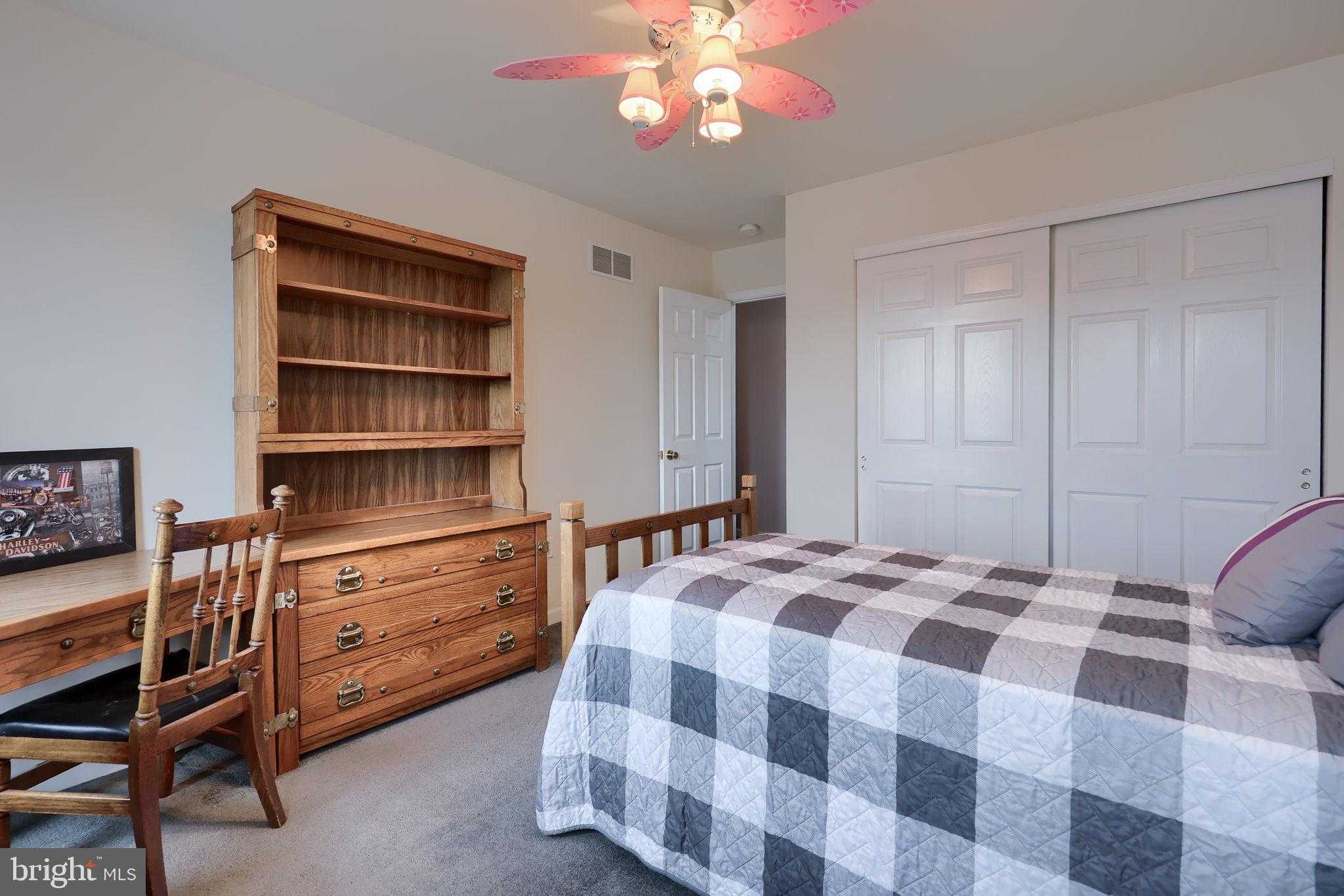 401 Harmony Ln photo 29