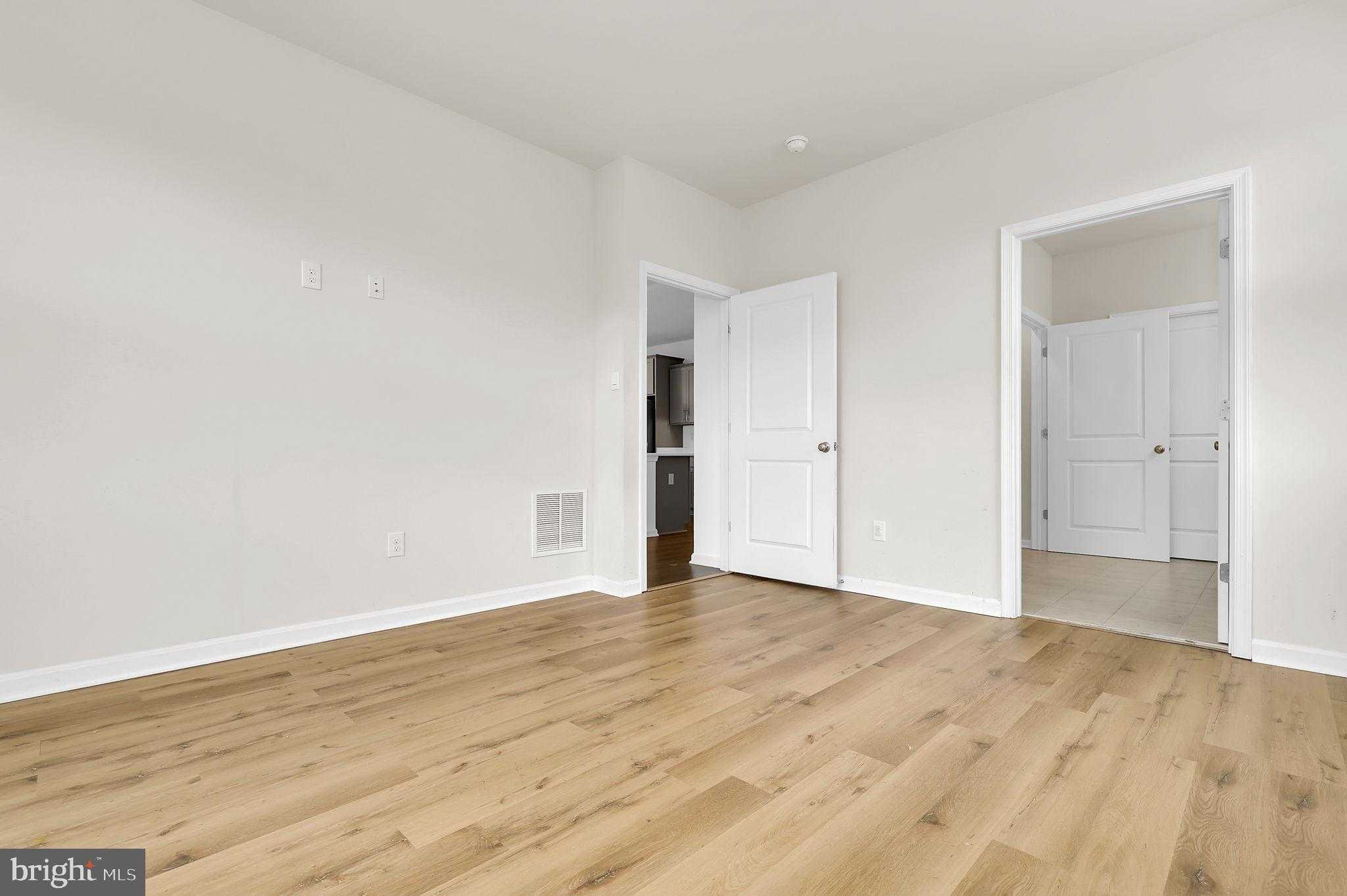 75 Garrison Falls Dr photo 14