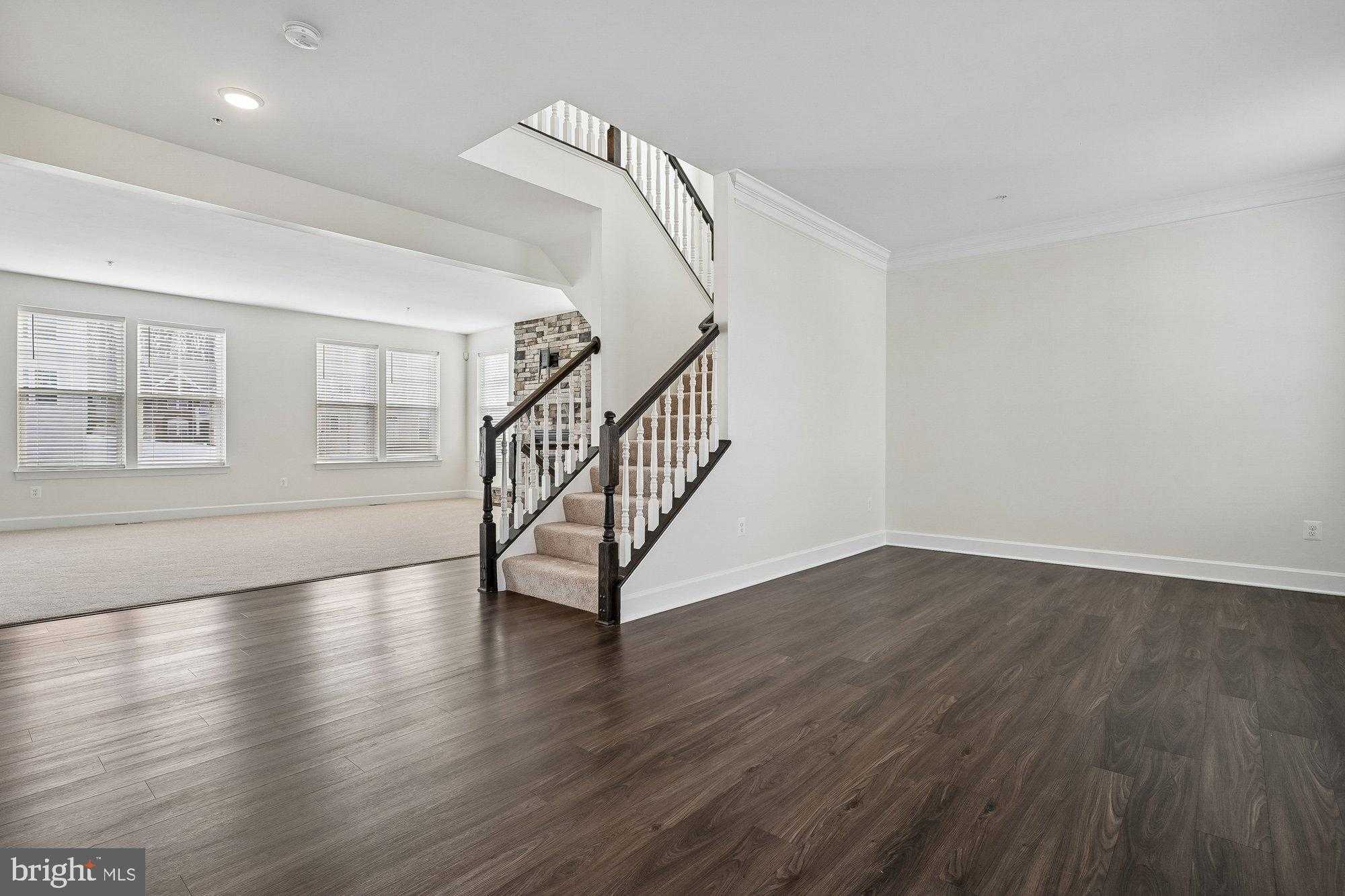 4708 Groover Ln photo 8