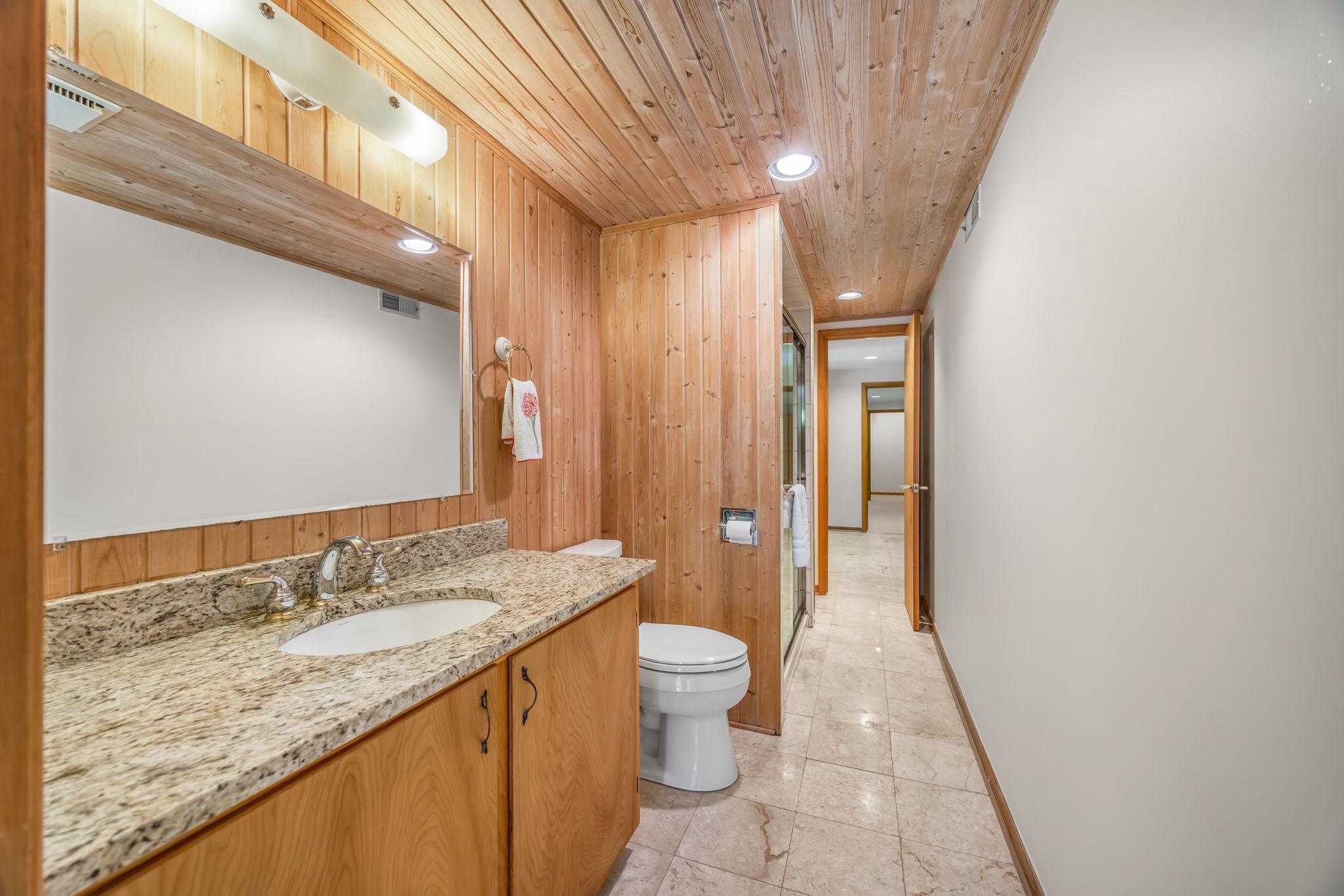 718 Ridge Dr photo 47