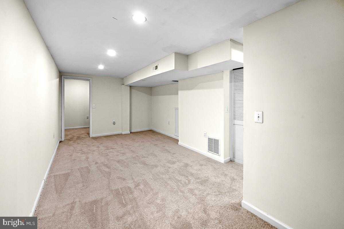 429 Deerpath Ave SW photo 41