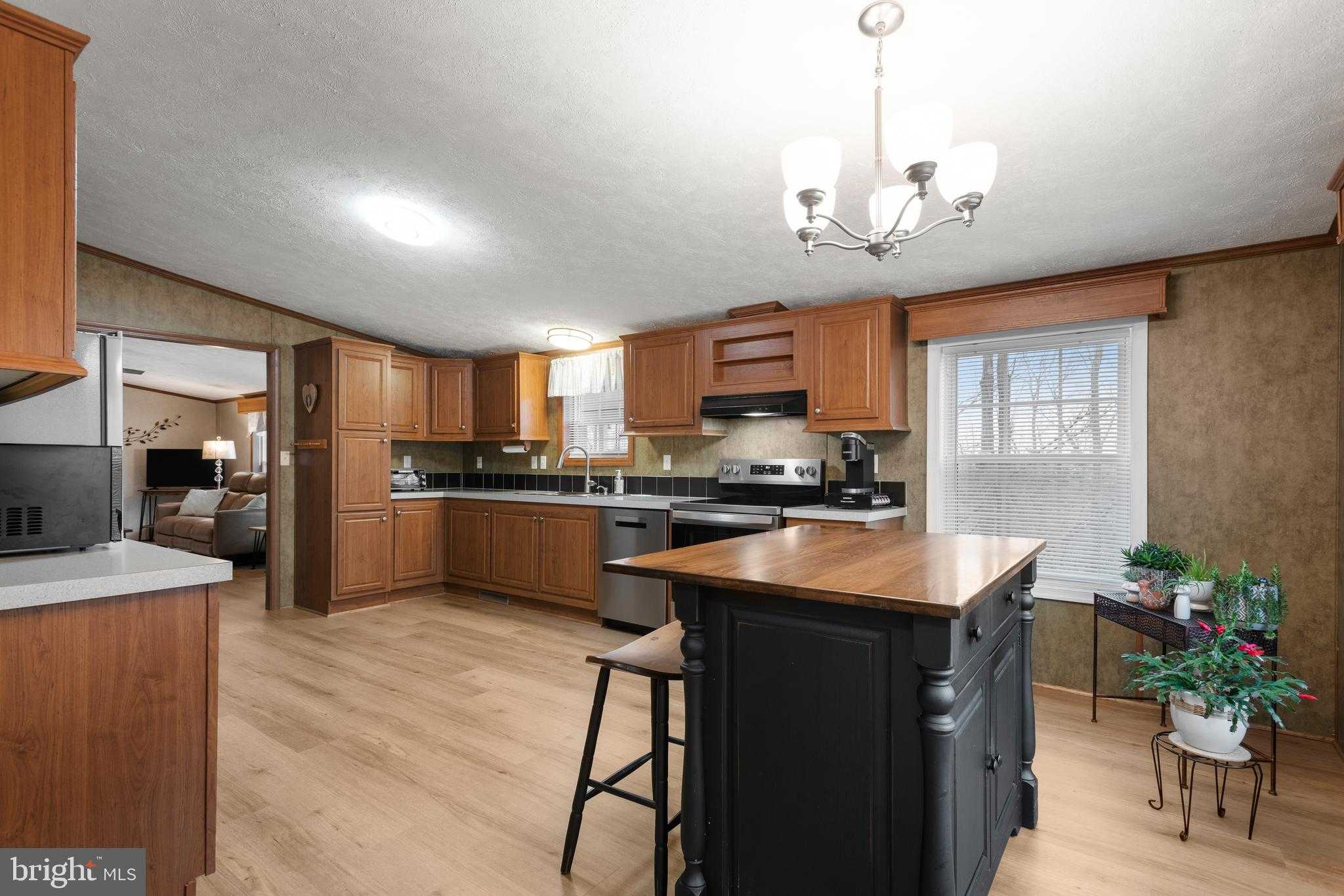 47 Janis Rd photo 10