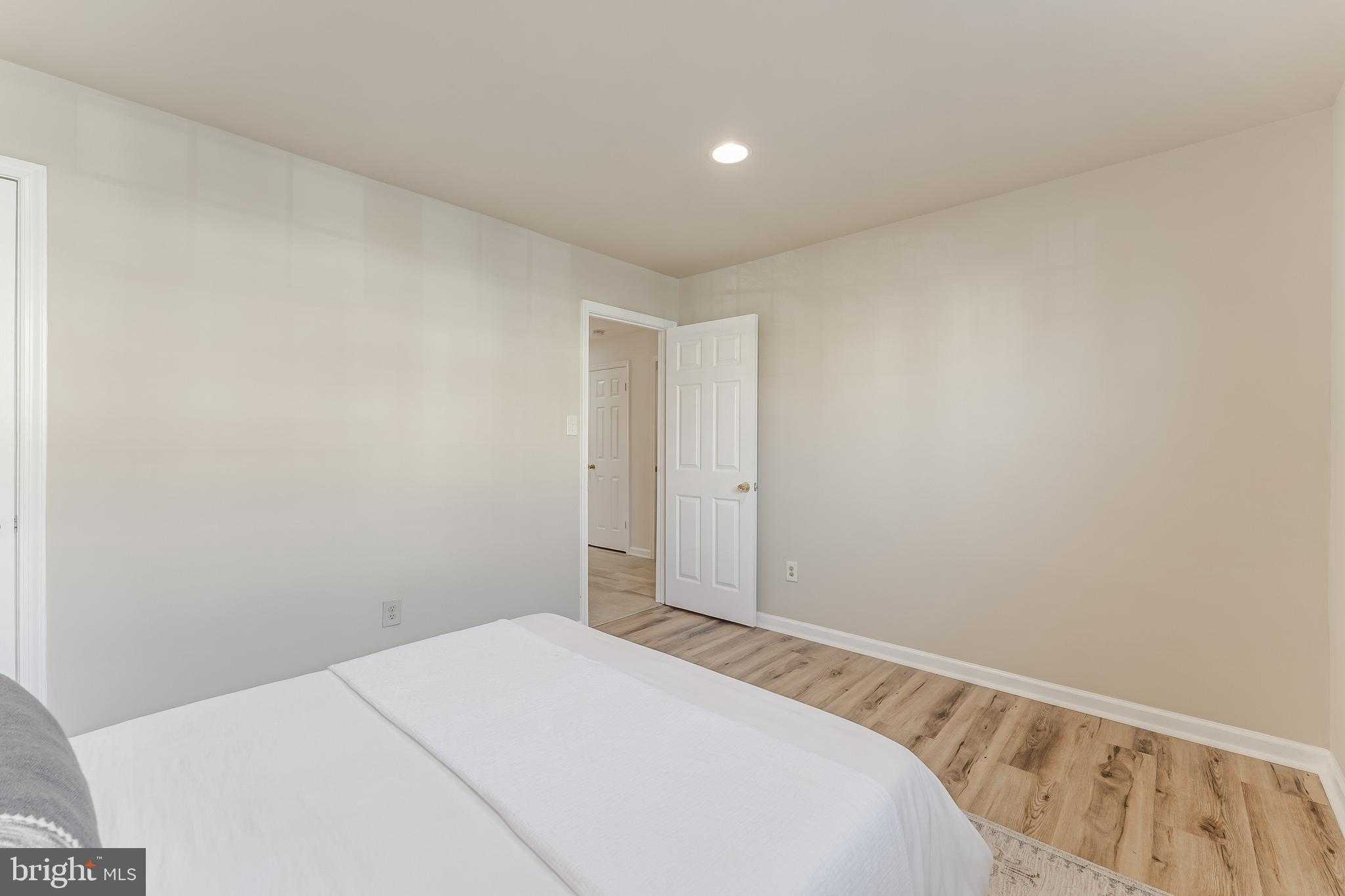 4261 Fox Lake Dr photo 46