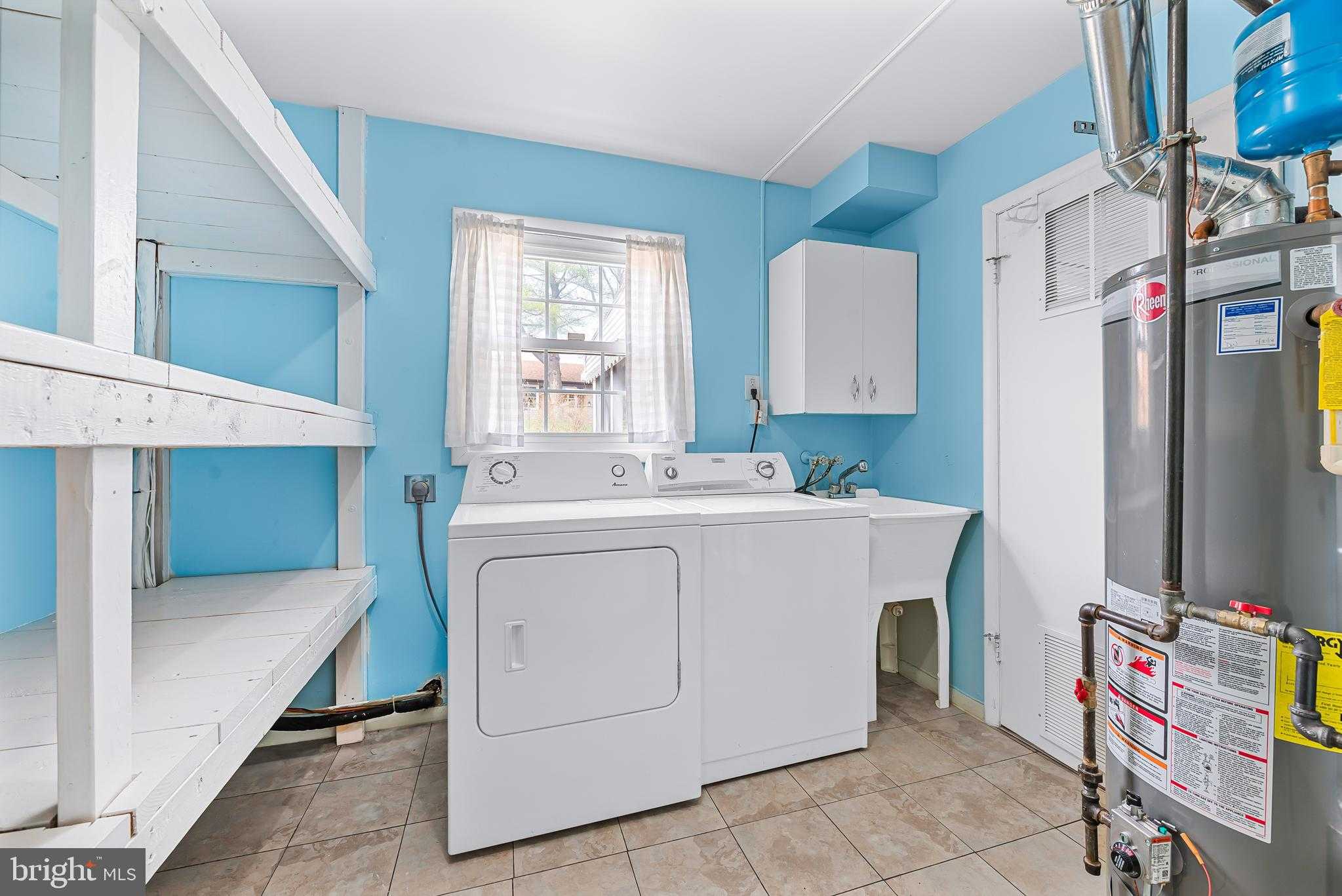 7958 Citadel Dr photo 18