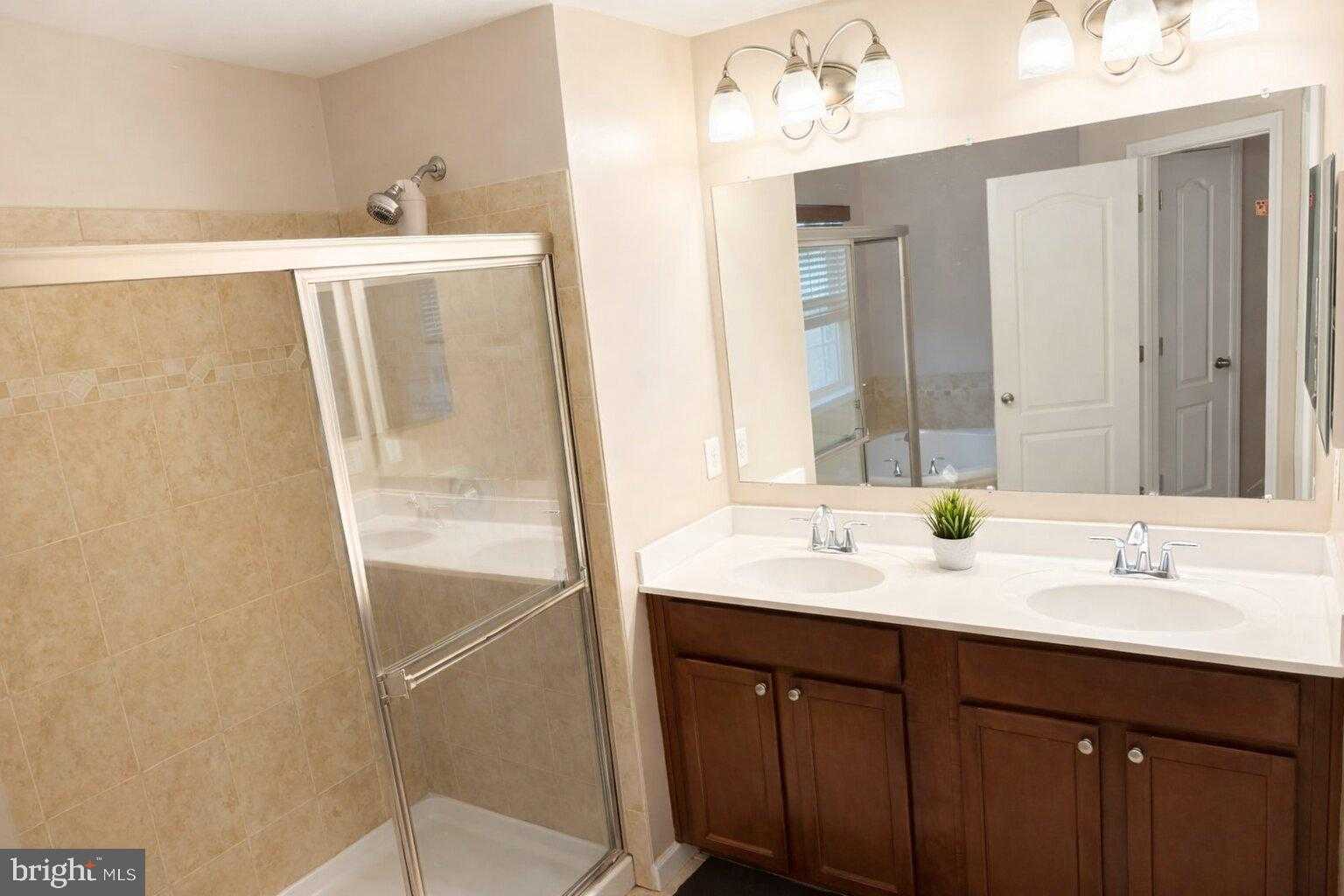 841 Oriole Ave photo 24