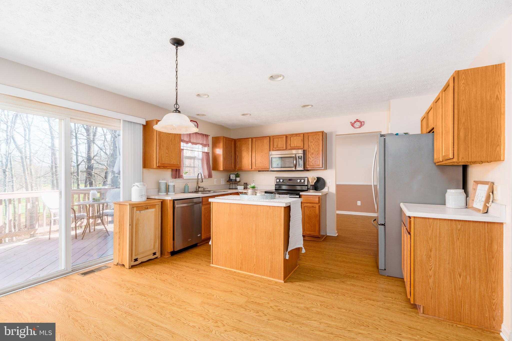 248 Patriots Way photo 8