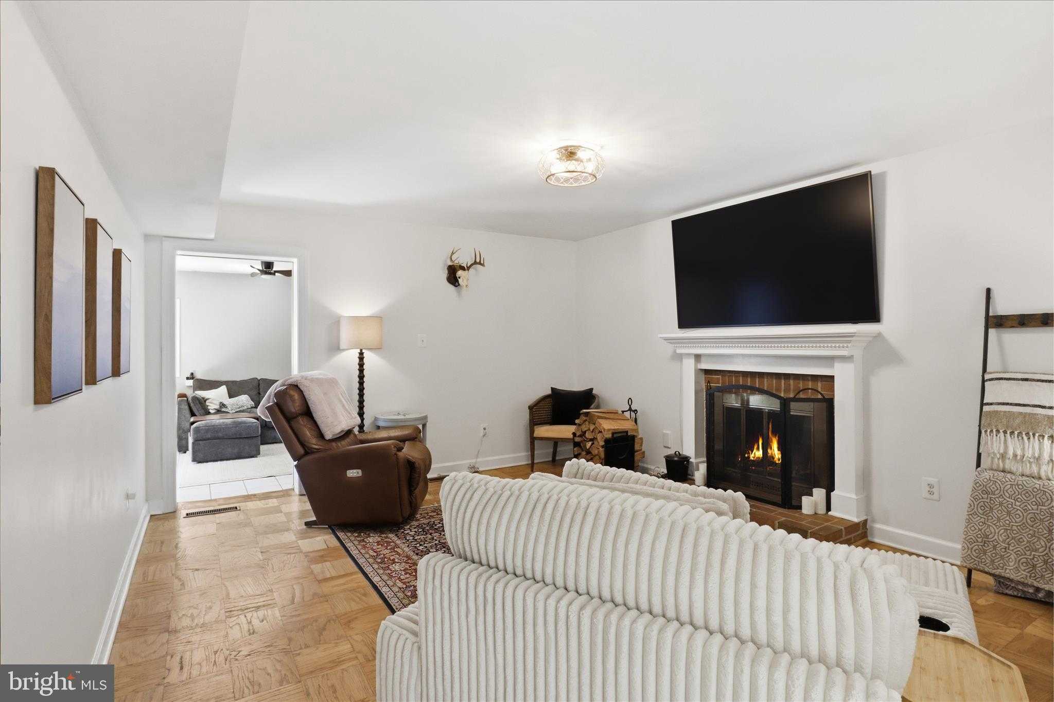 6436 Burwell St photo 7