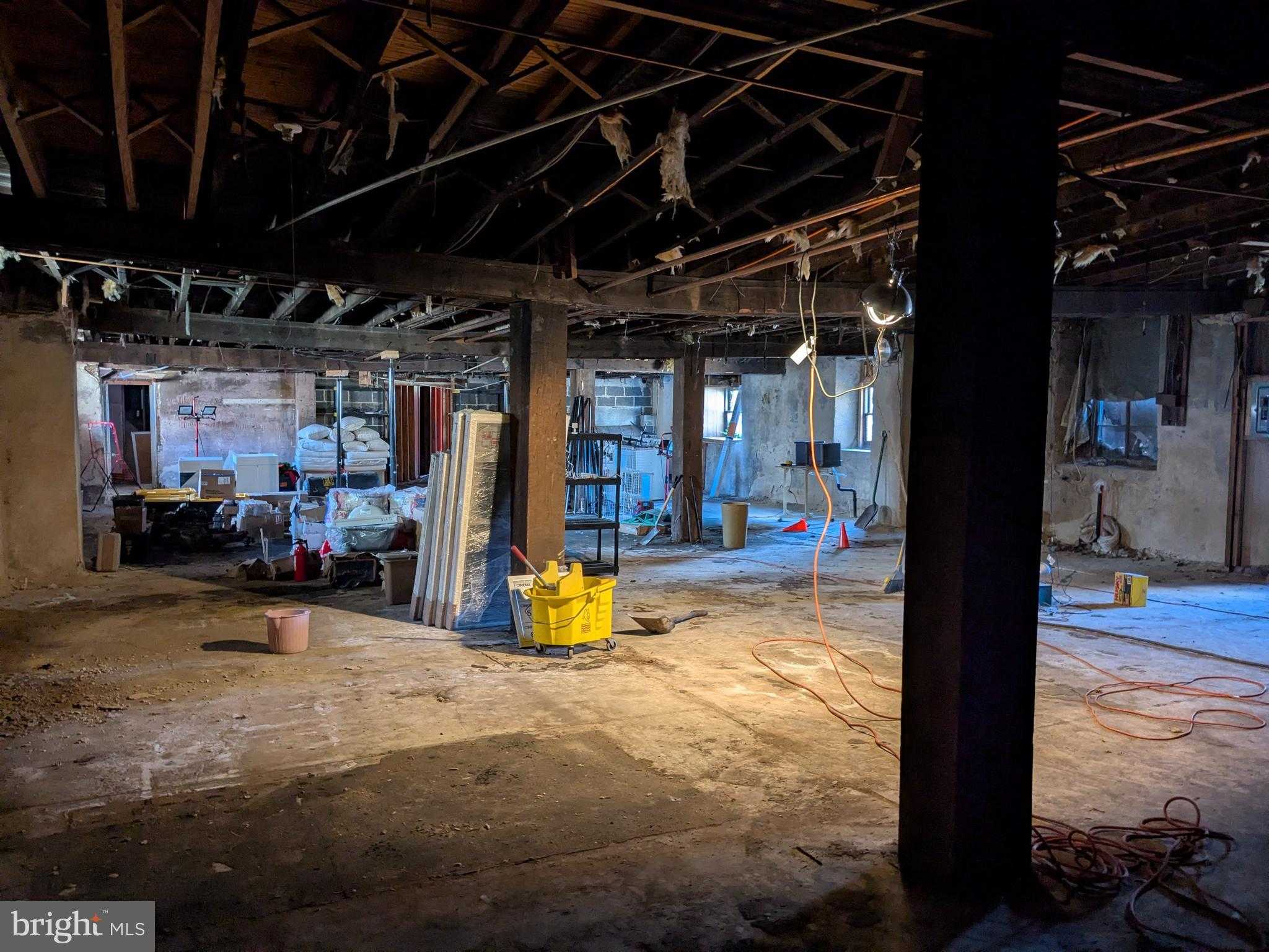 37 Manchester St photo 12