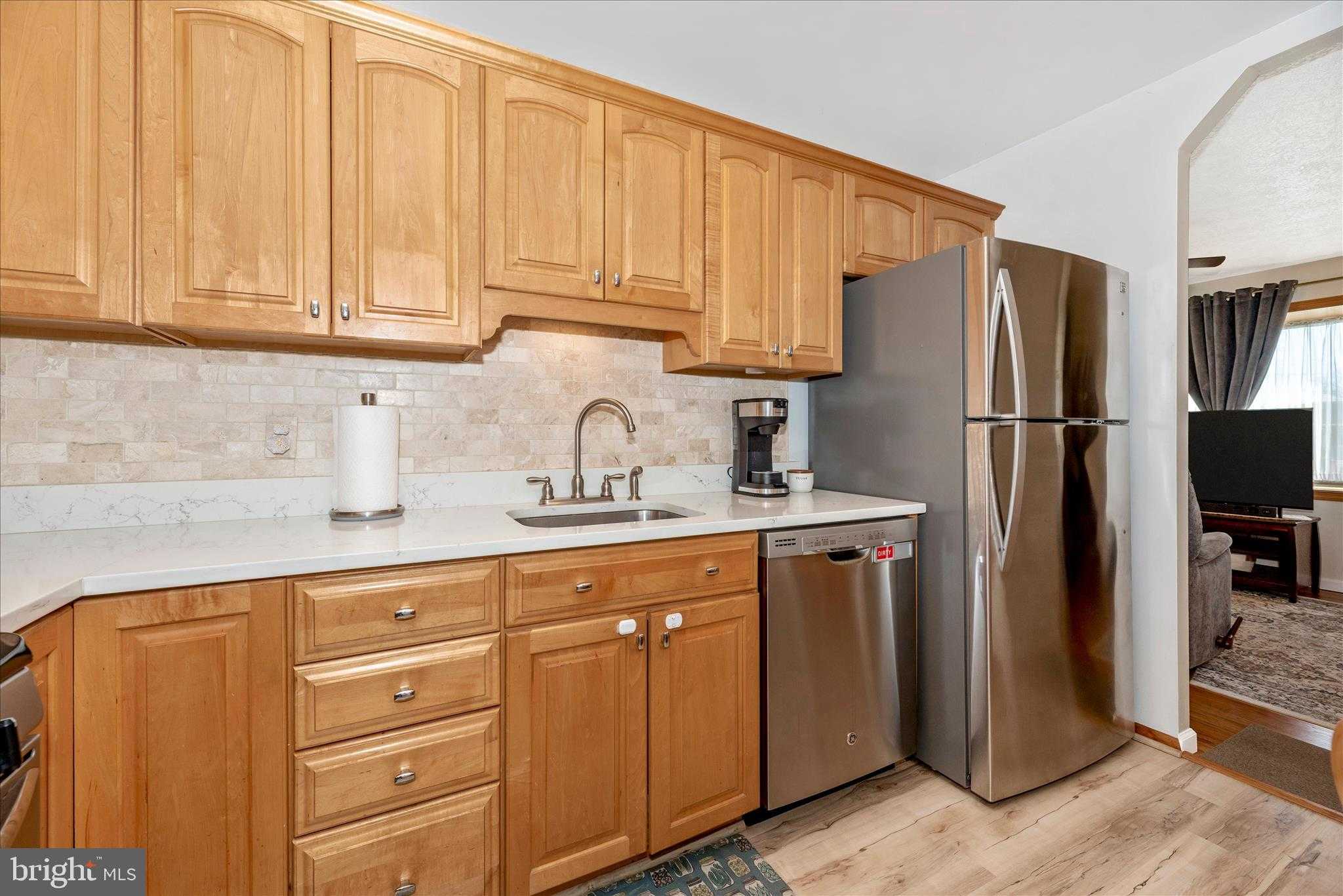 1628 Pleasantville Dr photo 16