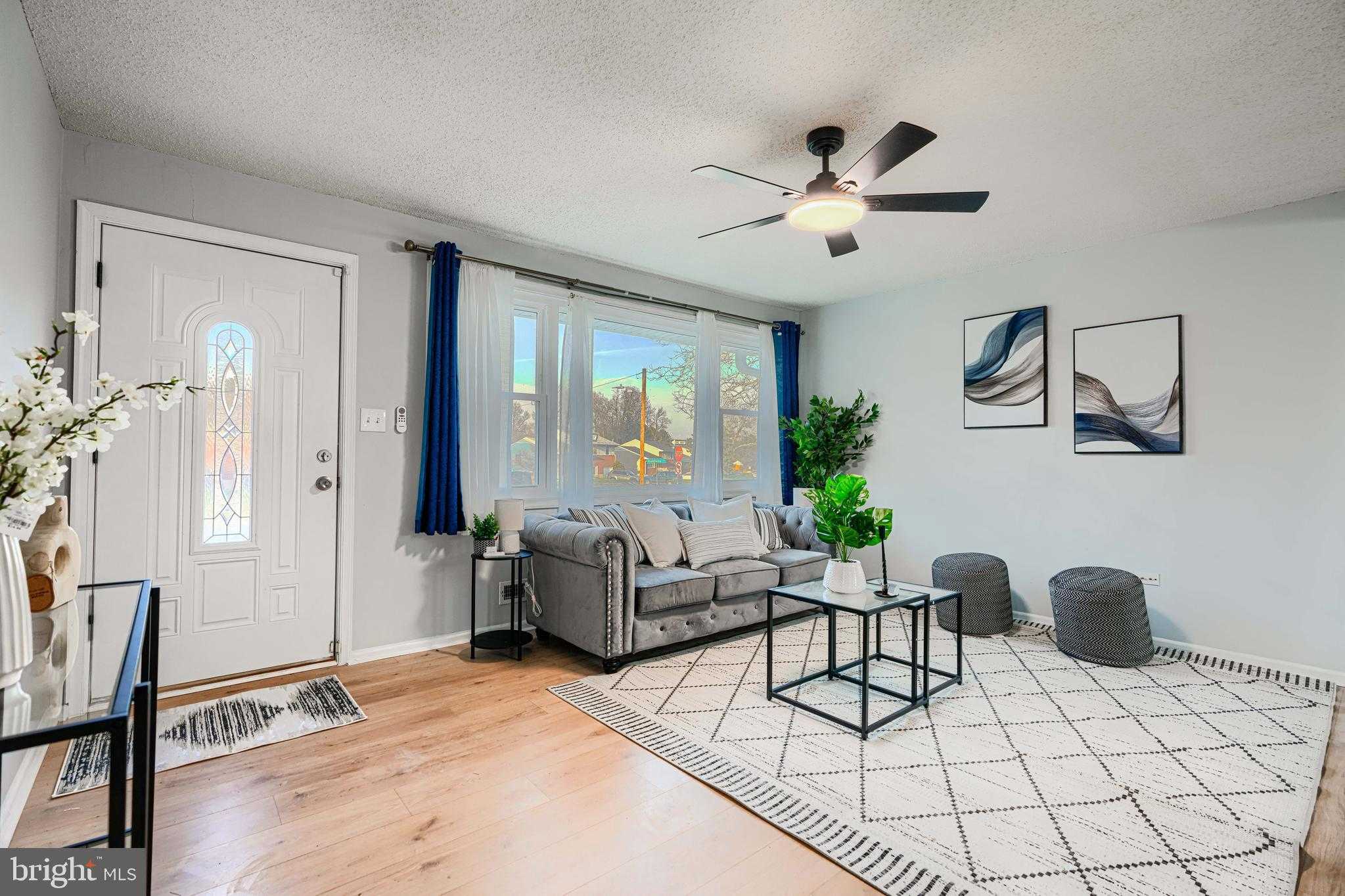 8523 Fieldway Dr photo 3