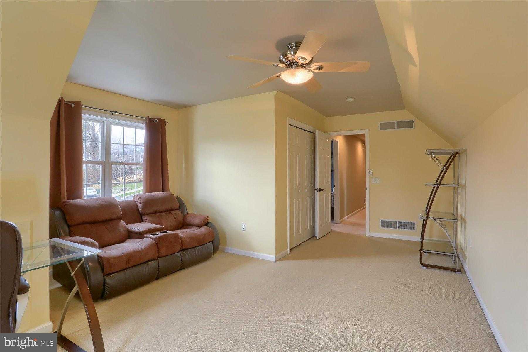 406 Hidden Valley Rd photo 33