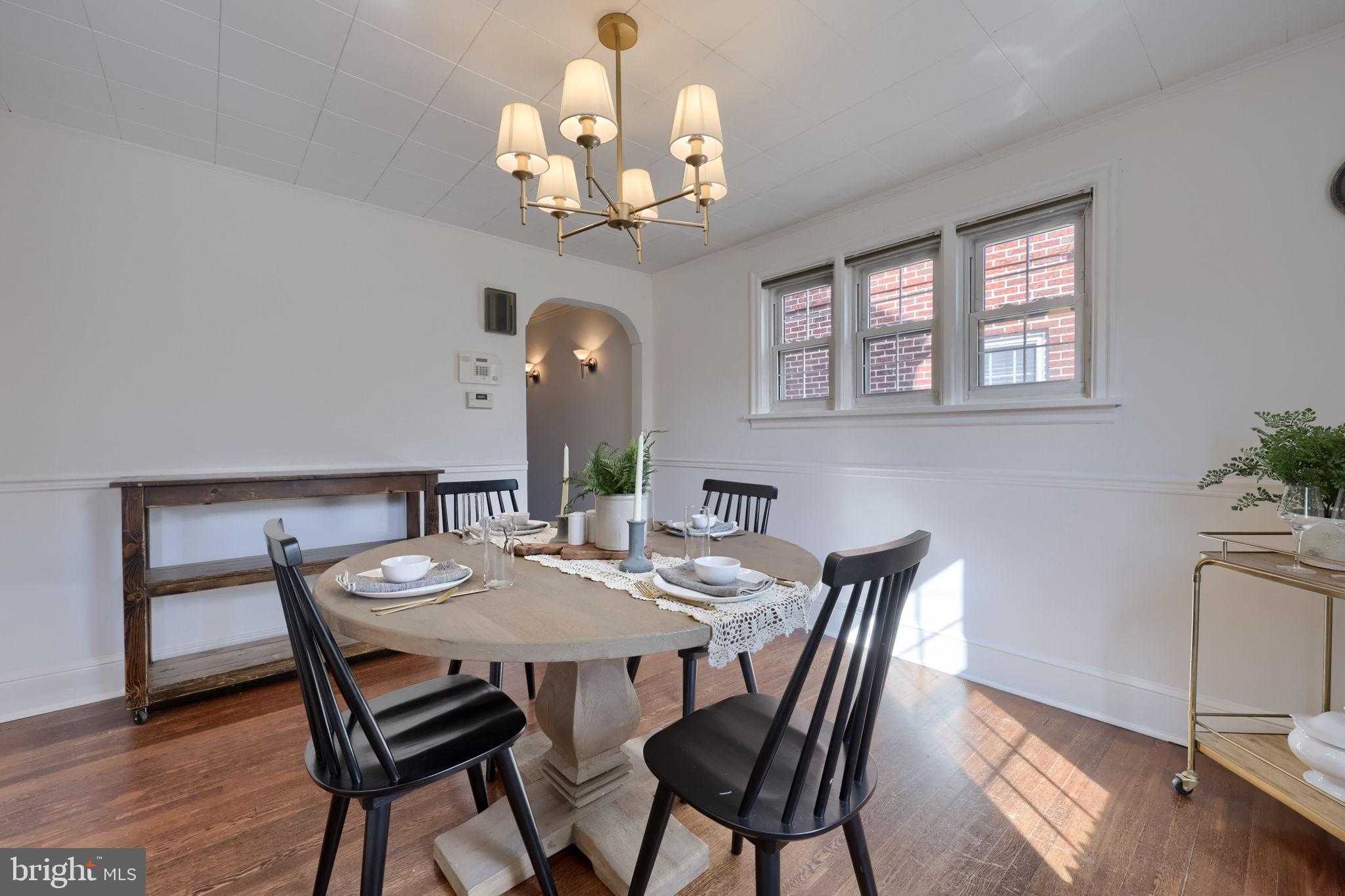 1026 W Ross St photo 20