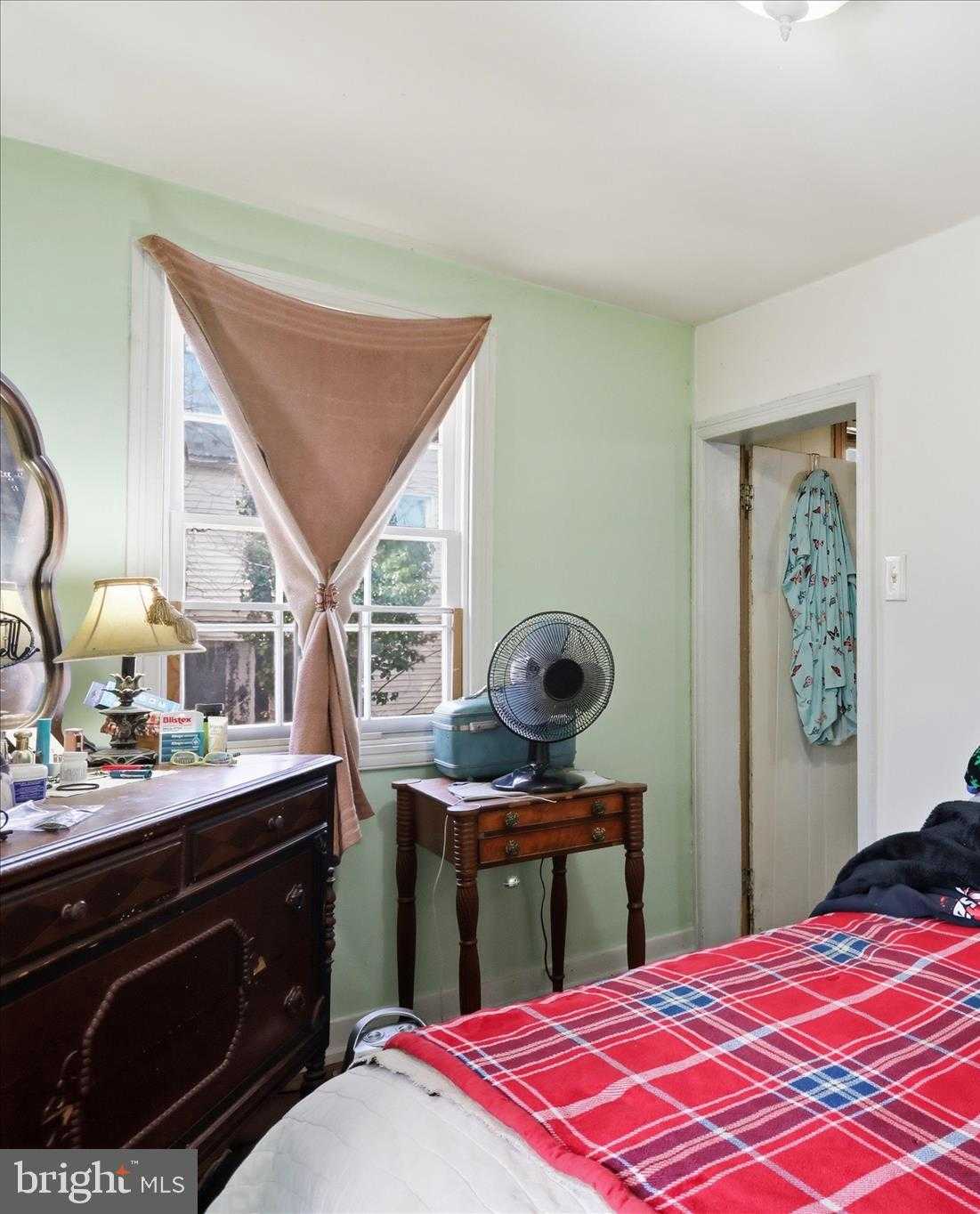 5607 Old National Pike photo 22