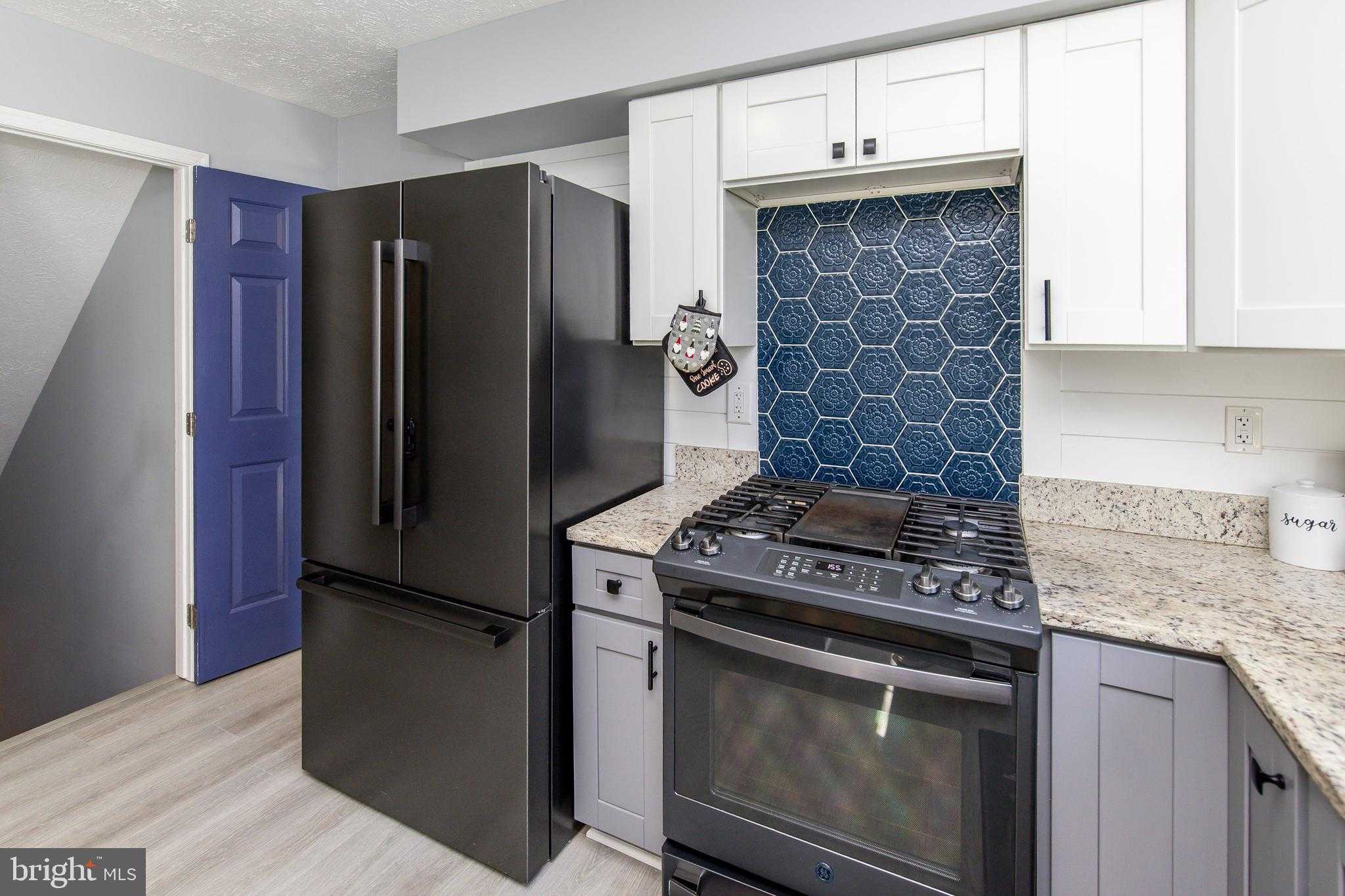 1914 Artillery Ln photo 19