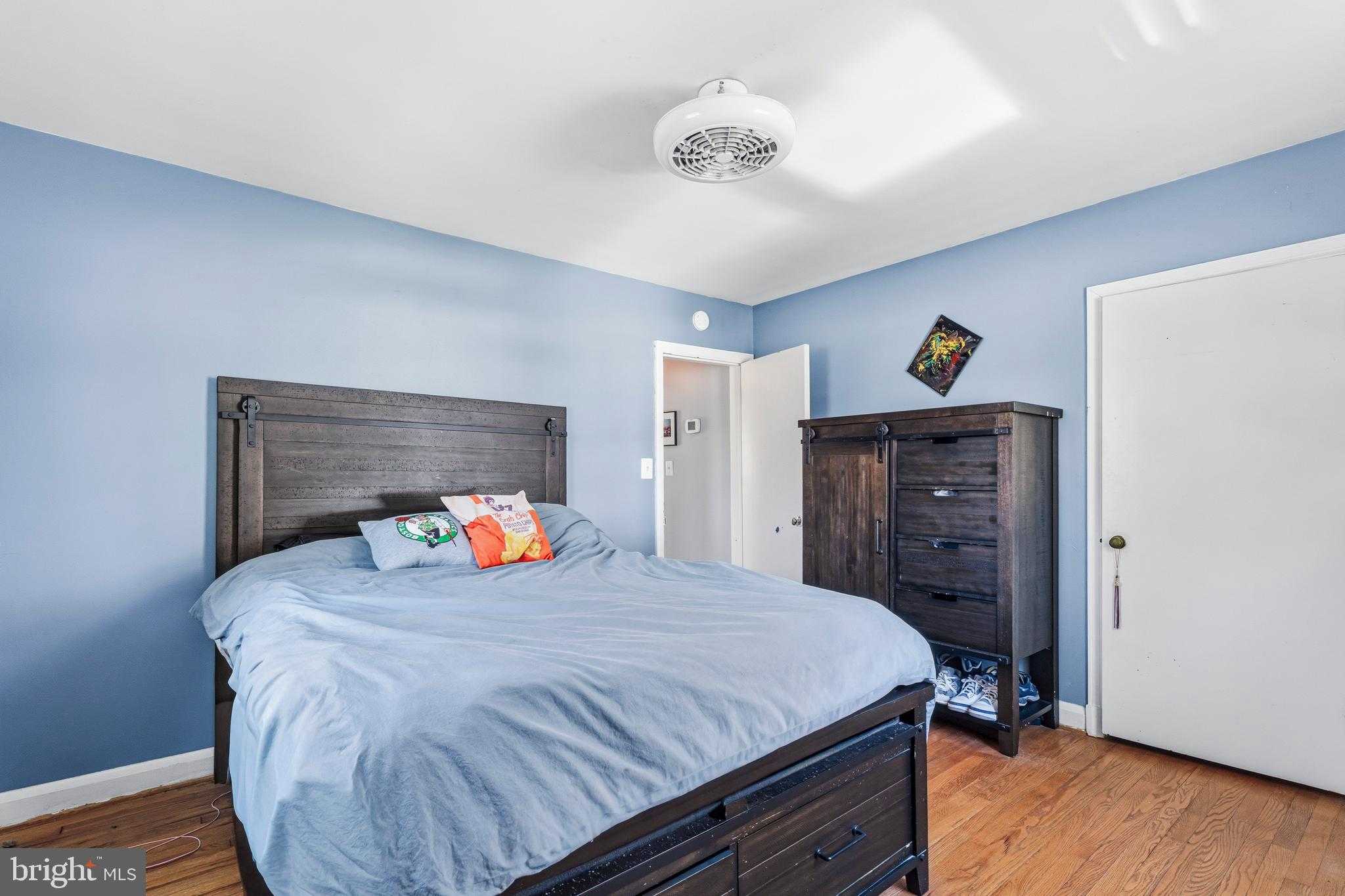 935 Litchfield Rd photo 14