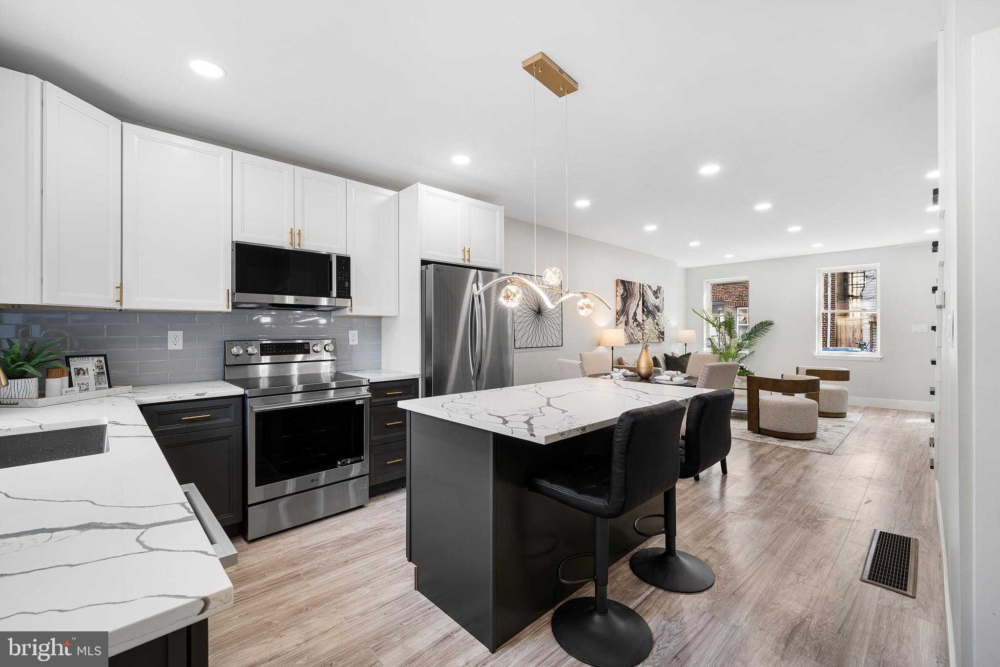 335 Greenwich St photo 10