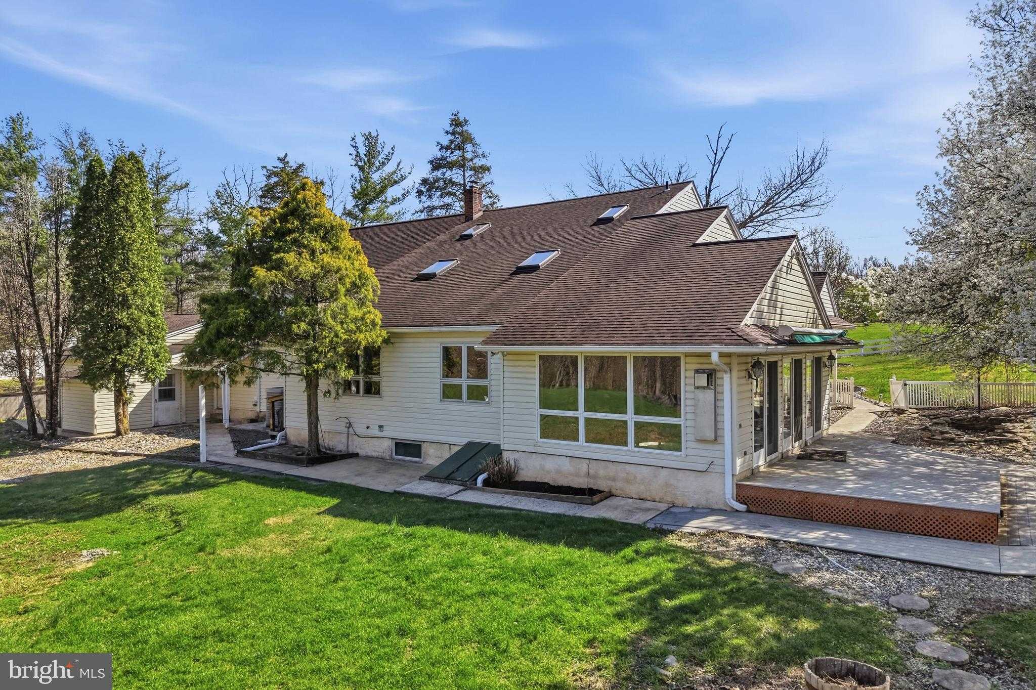 1920 Ridge Rd photo 90